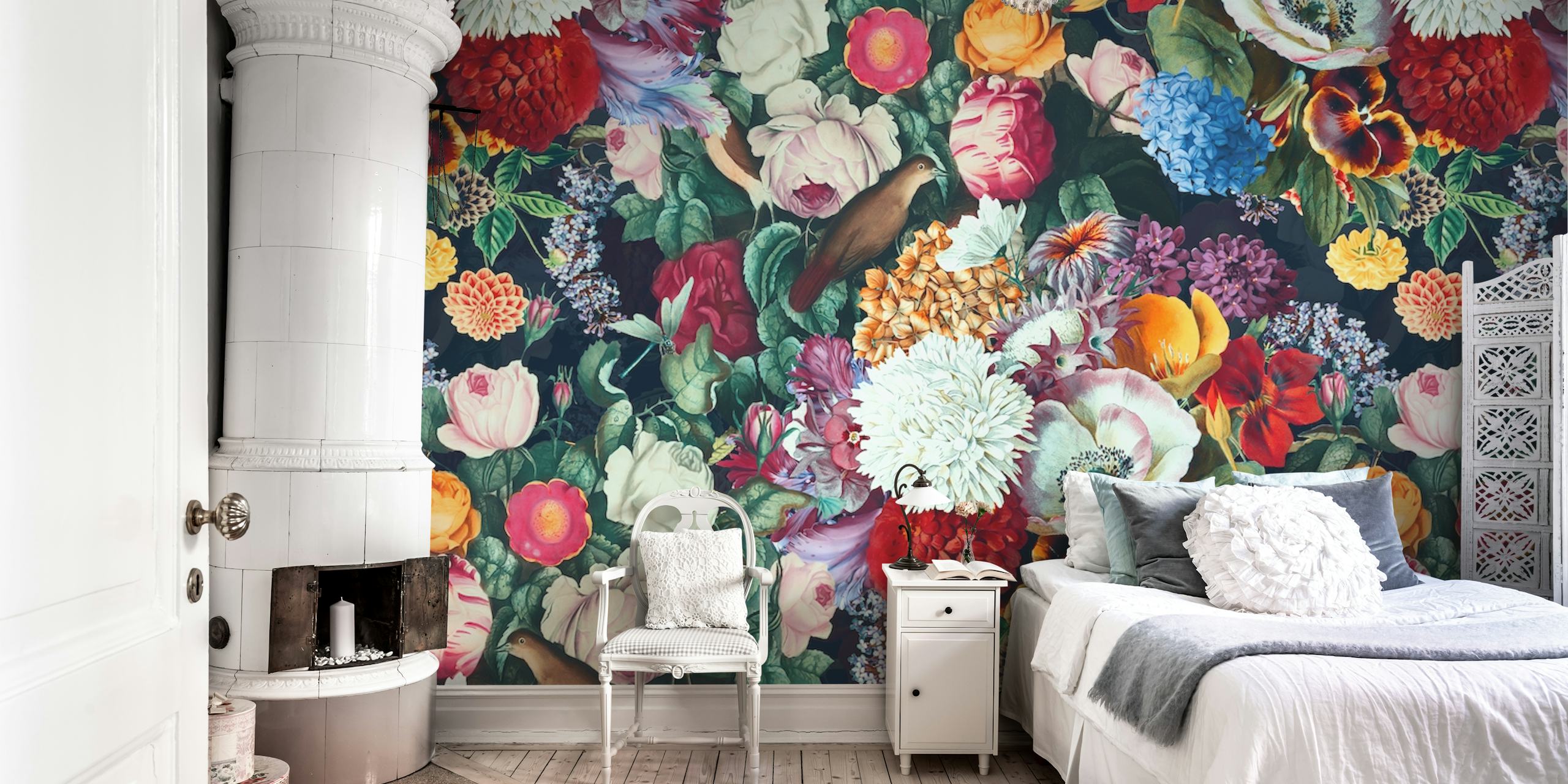Exotic Garden Night XIII behang in een kamer