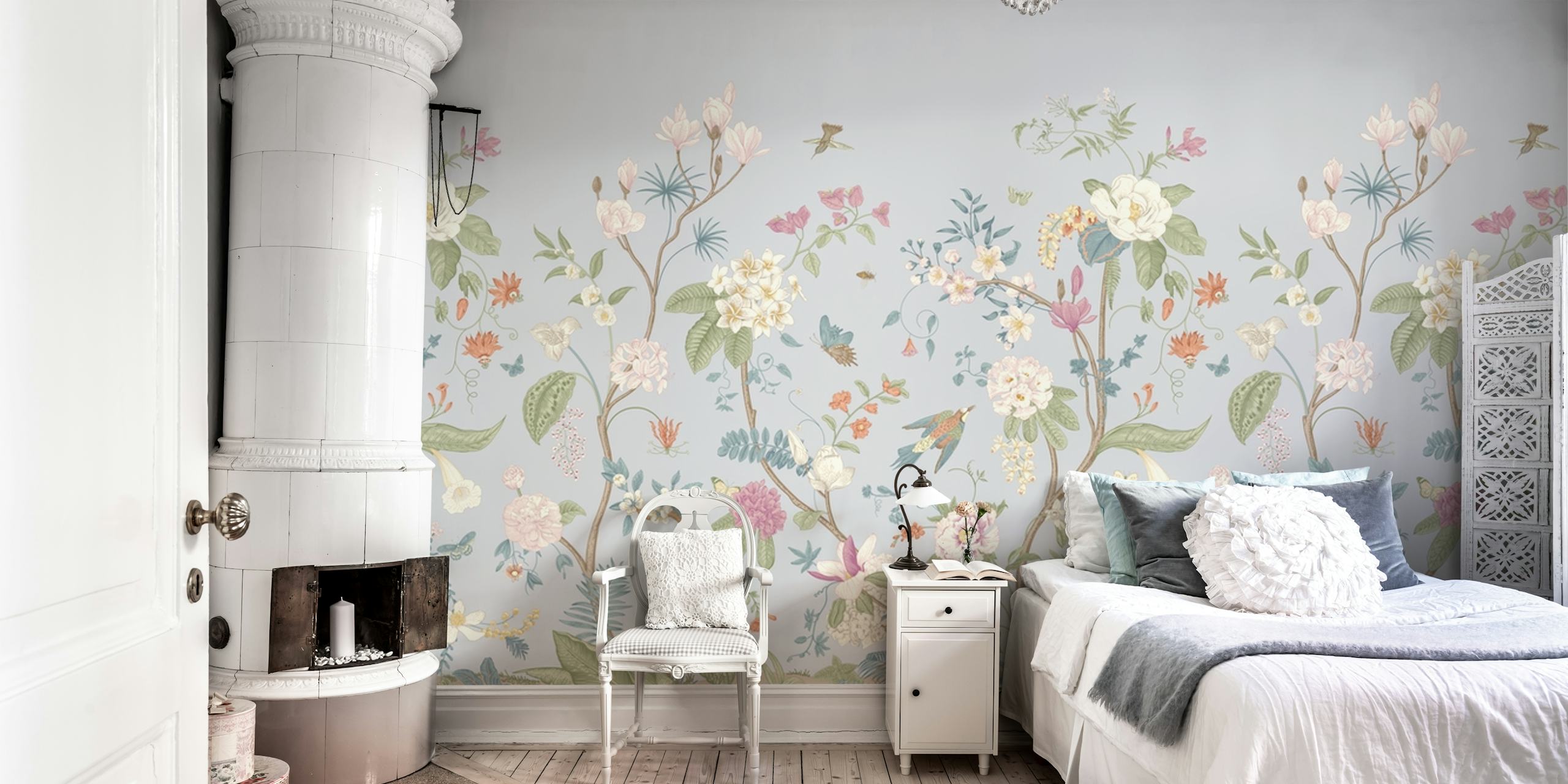 Chinoiserie pastel behang in een kamer