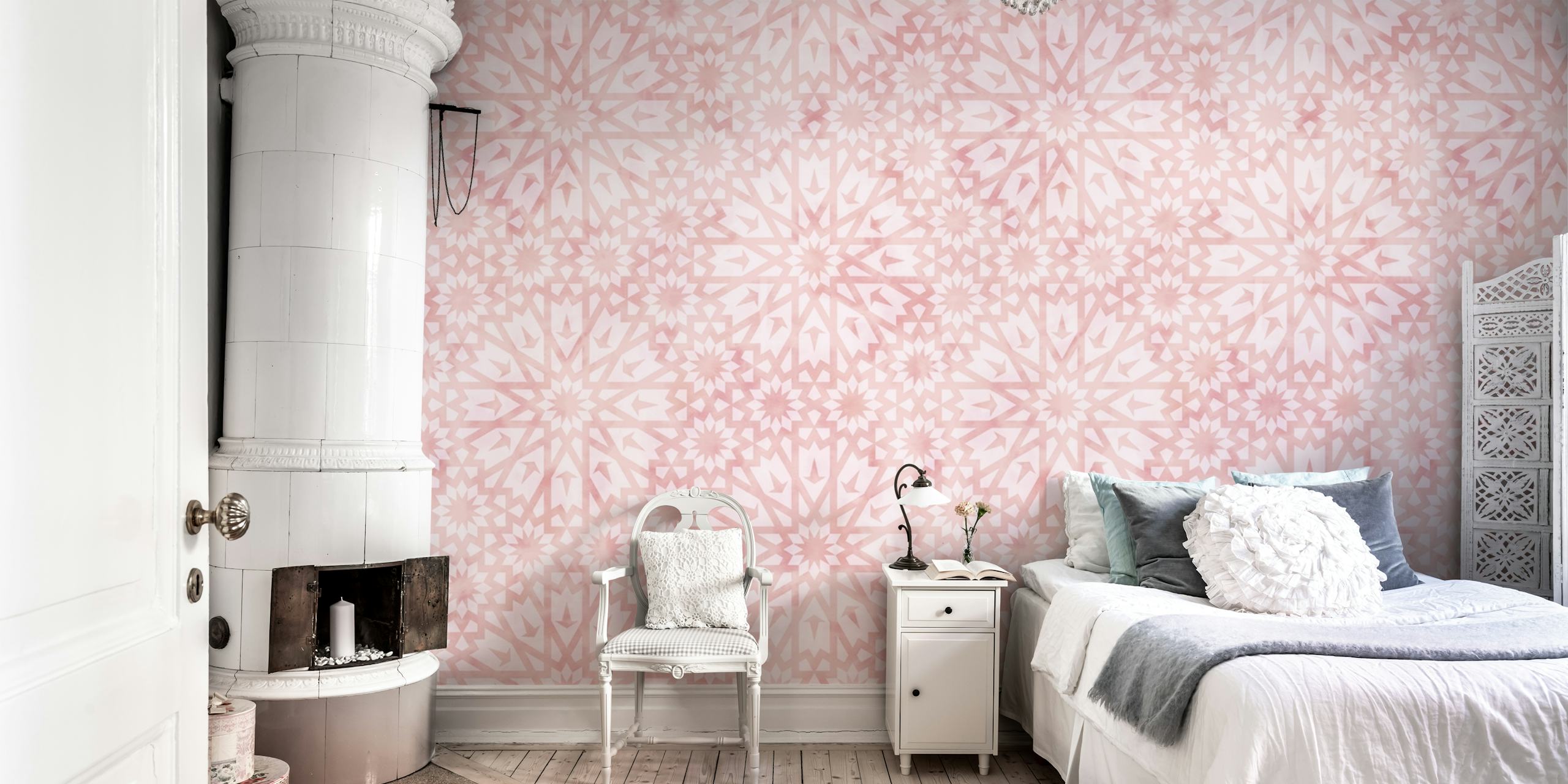 Tangier Tiles Light Pink Tapete in einem Raum