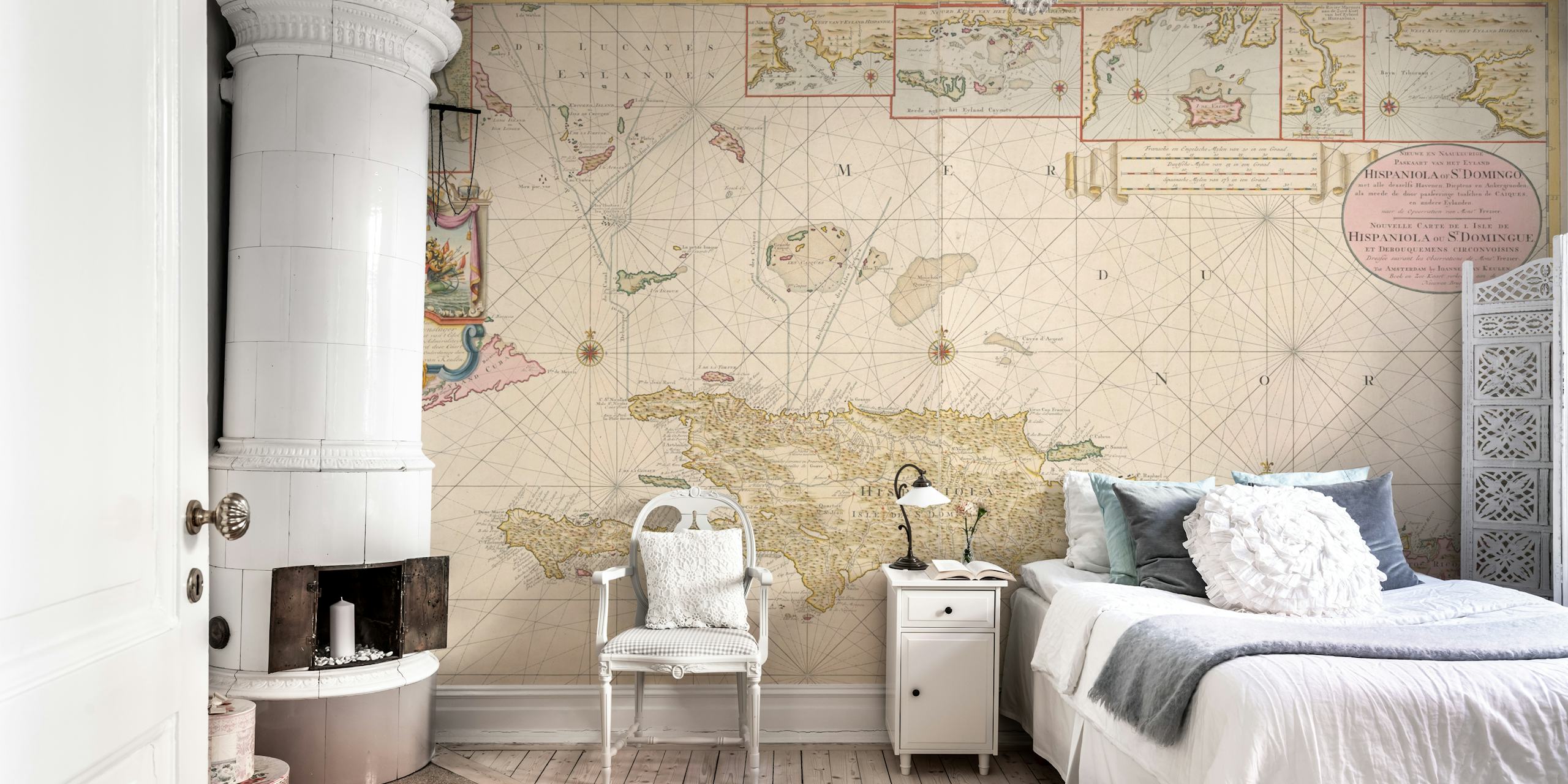 Hispaniola Vintage Map papel tapiz en una habitación