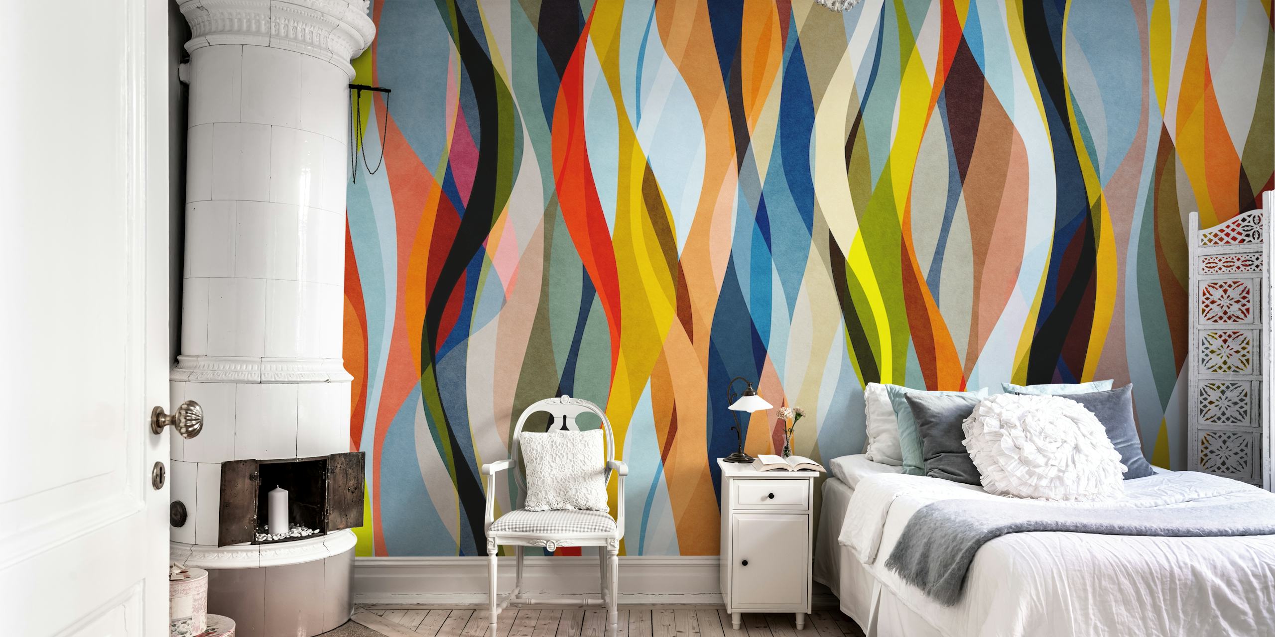 Sinuous and overlapping shapes wallpaper in a room