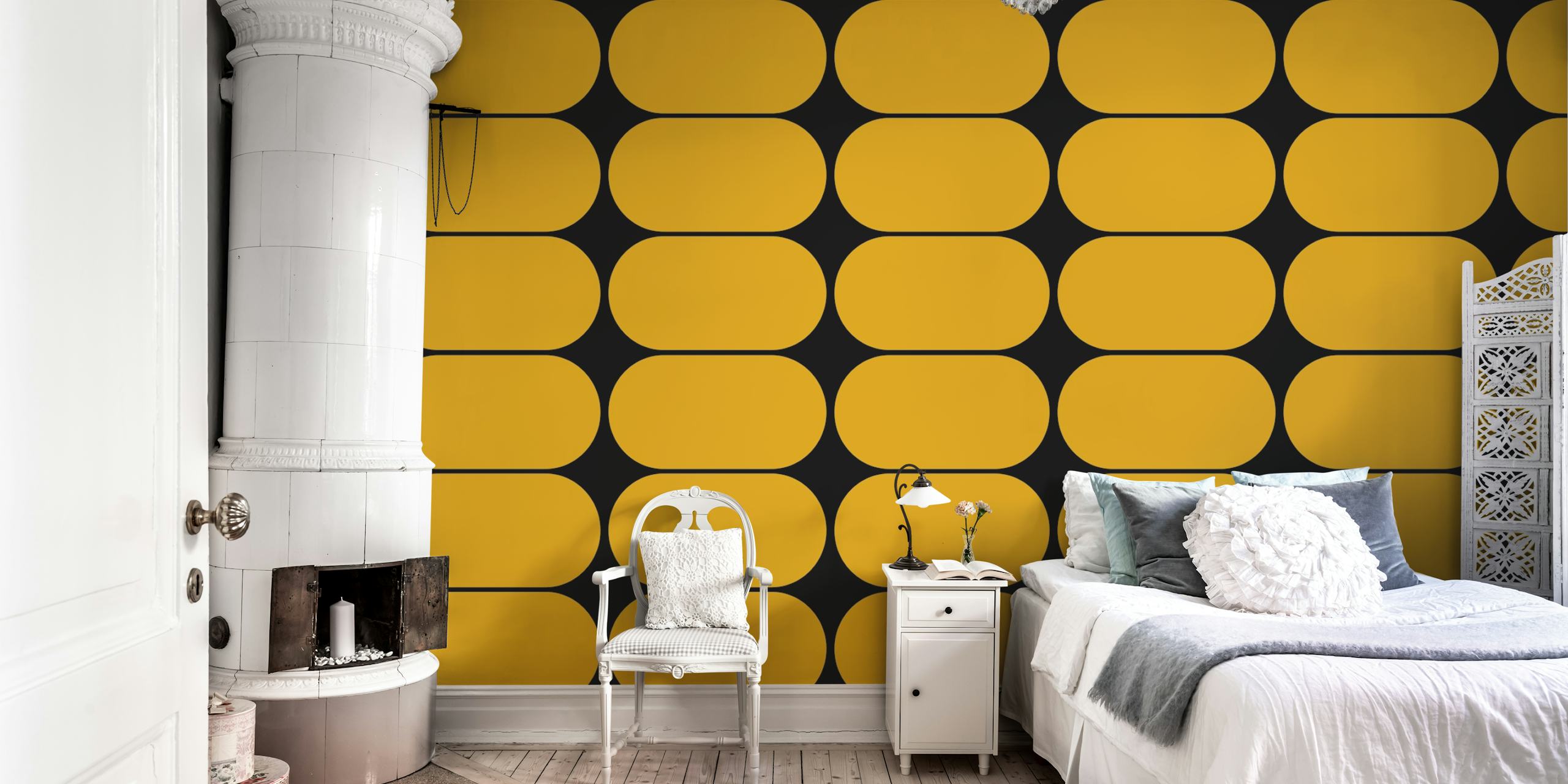 Golden geometric chic wallpaper design