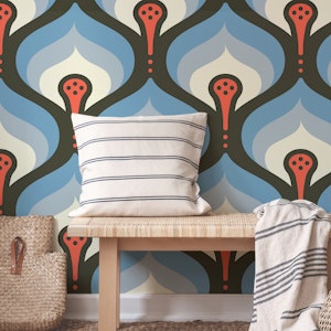 Retro Flowing Motif in Blue Red - L