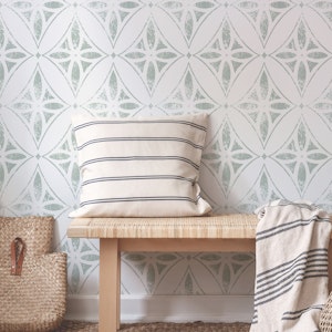 Vintage Texture Diamond Floral Gray and White