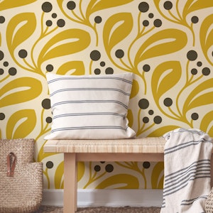 Berry Leaf Harmony in Yellow Brown - L