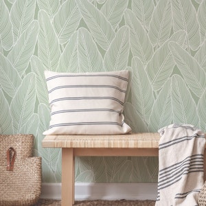 Line Art Leaves - Sage Green