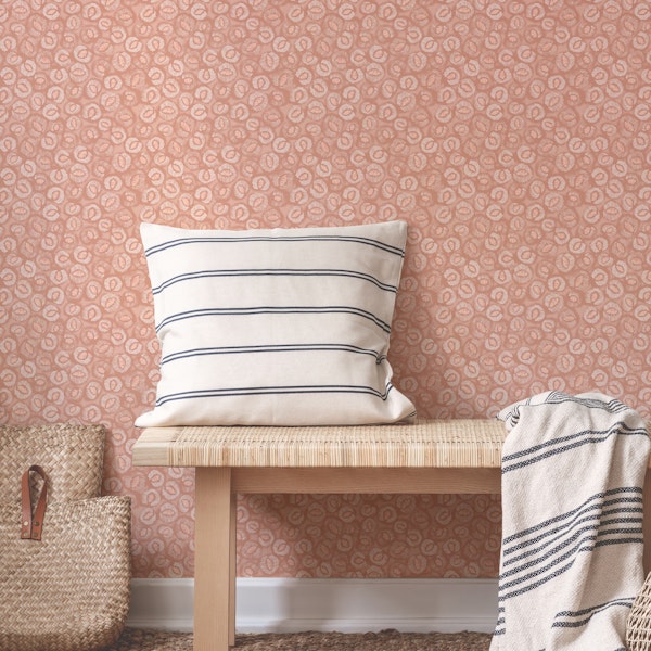 Blush Safari Whispers: Leopard Chic Soft Hues