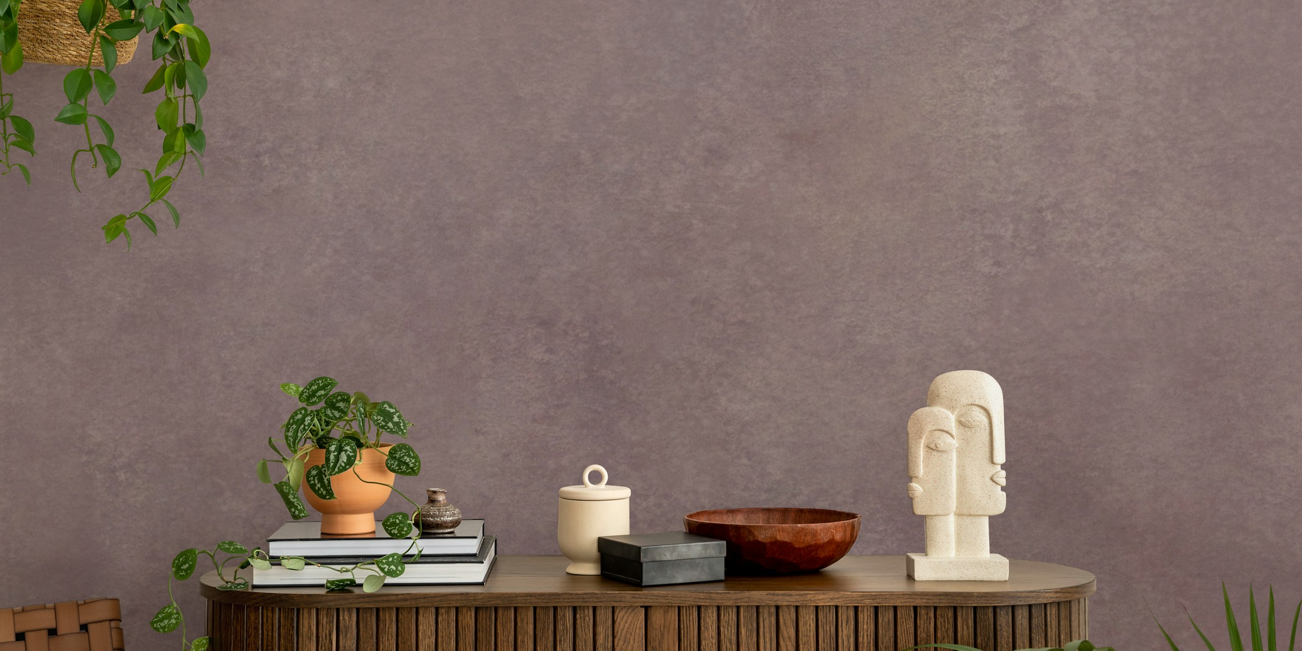 Sueded Leather Forever wallpaper in een kamer