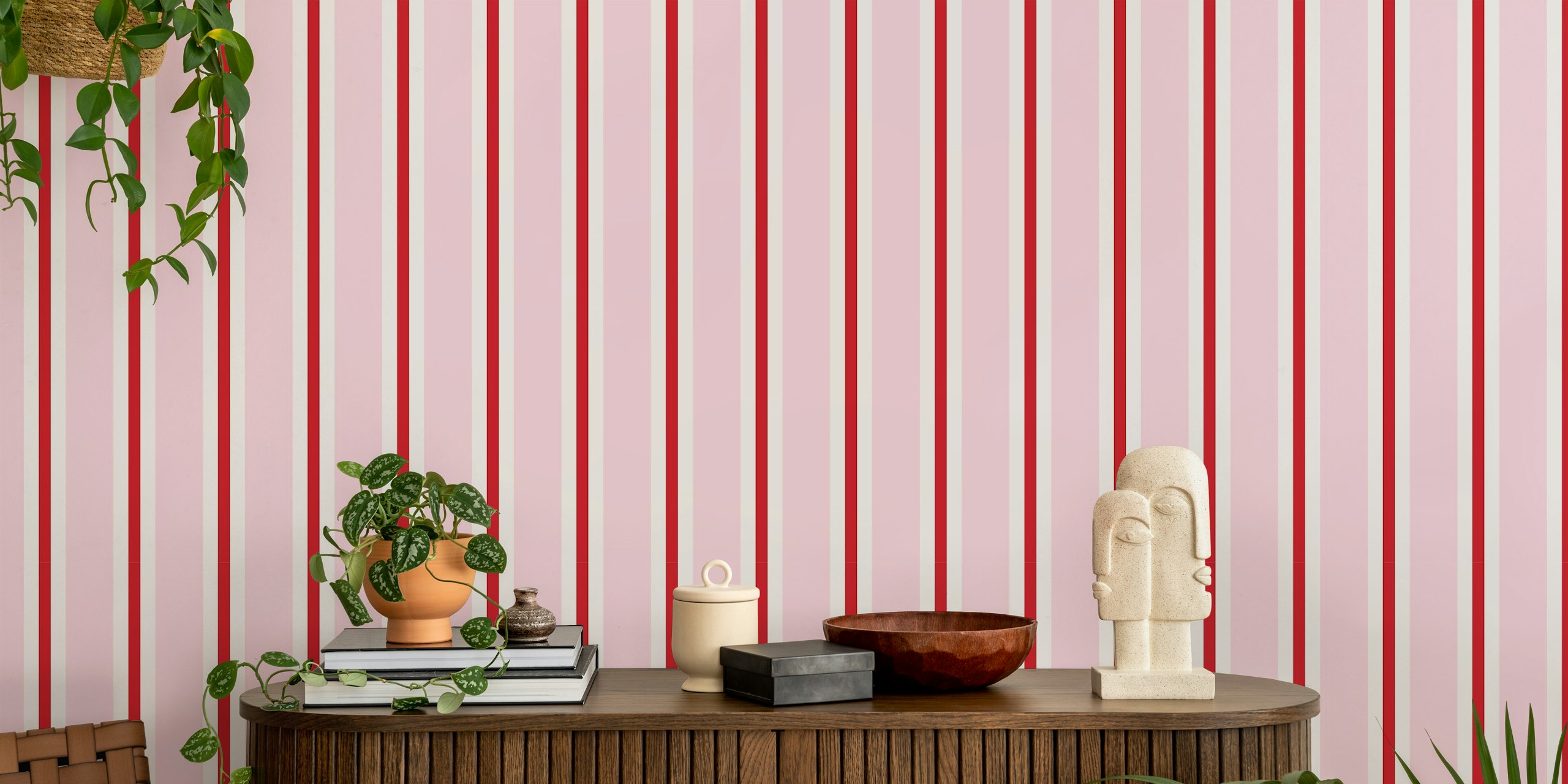 Tapeta Pink and Red Elegant Stripes u sobi