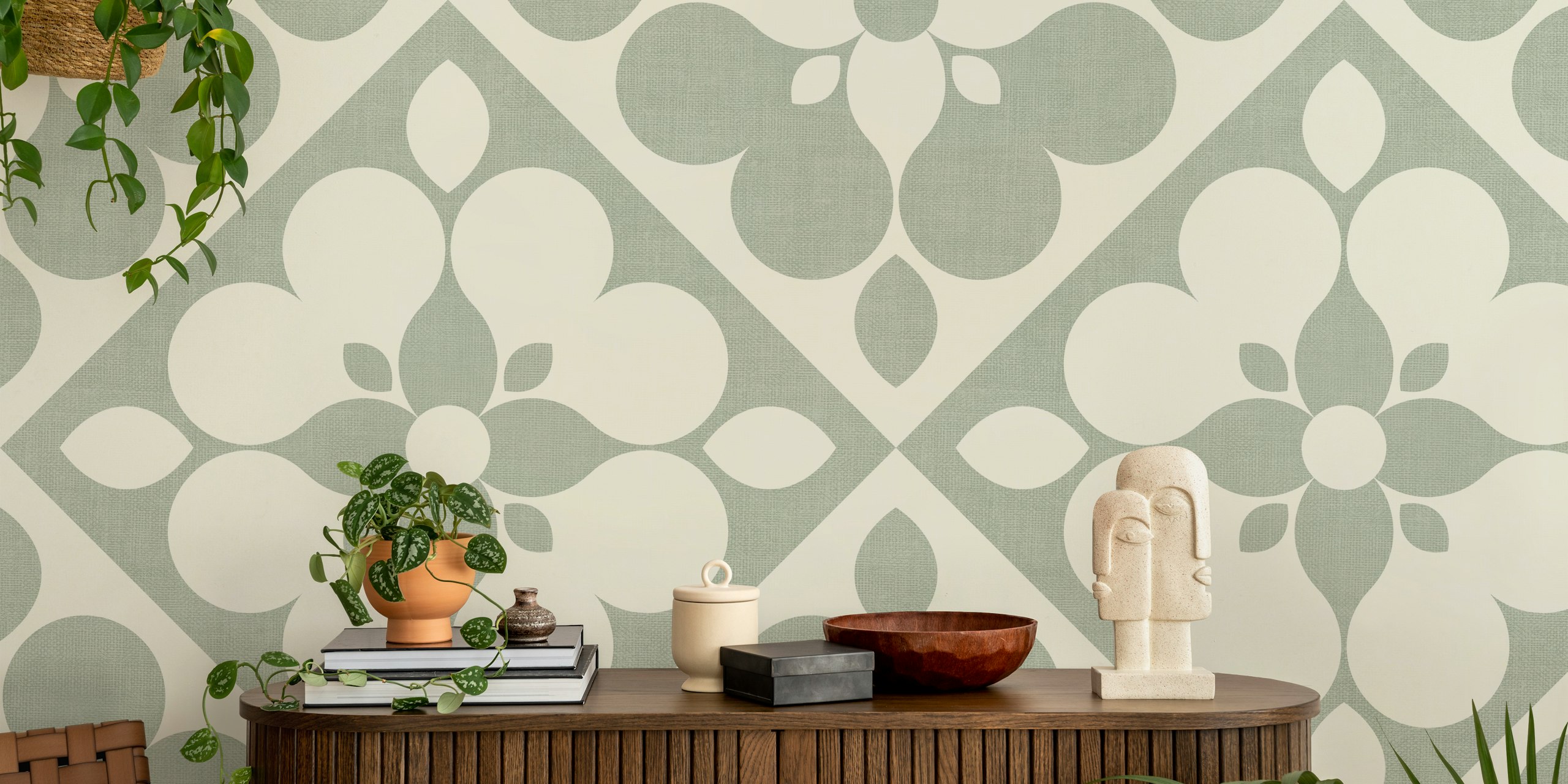 Sage green Retro Geometric Floral Quilt Tapete in einem Raum