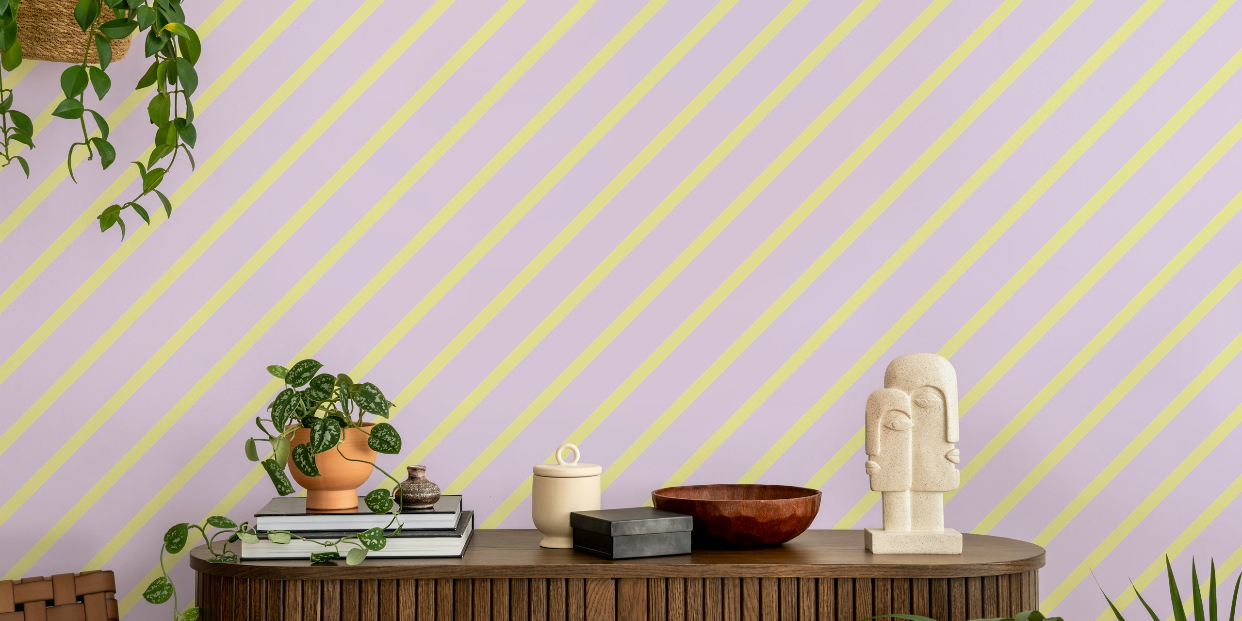Lilac Lemon Stripes tapetti huoneessa