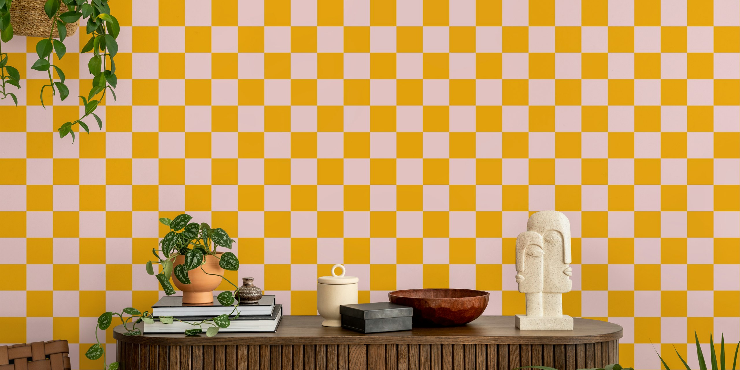 Checkerboard pattern in pink and yellow wallpaper