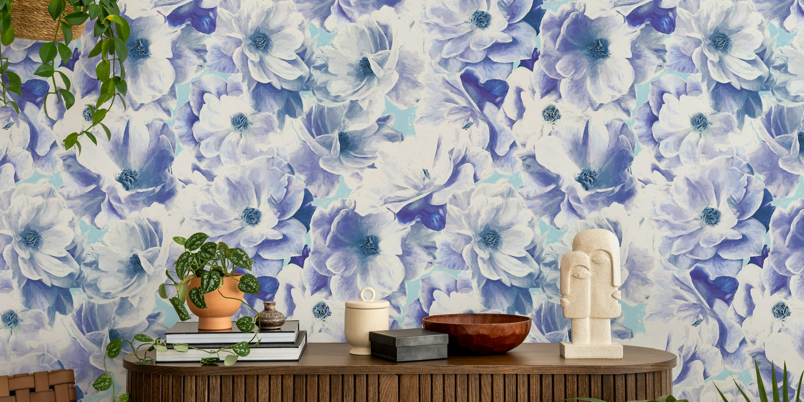Tapeta kwiatowa z niebieskimi i purpurowymi Full Blown Roses in Soft Blue Purple