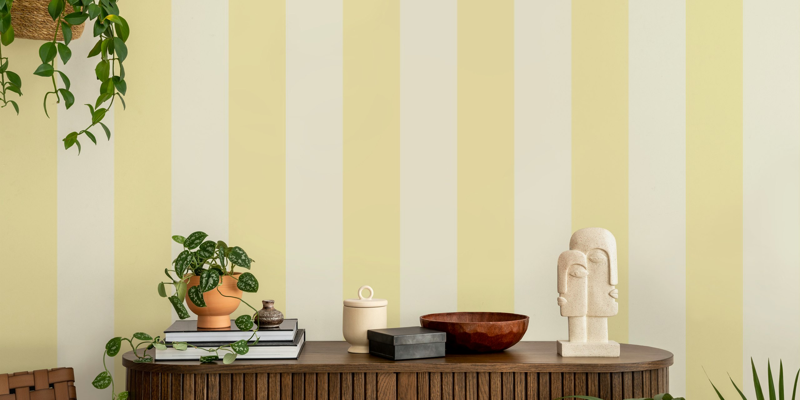 Monochrome Butter Yellow Stripes tapet i et rom