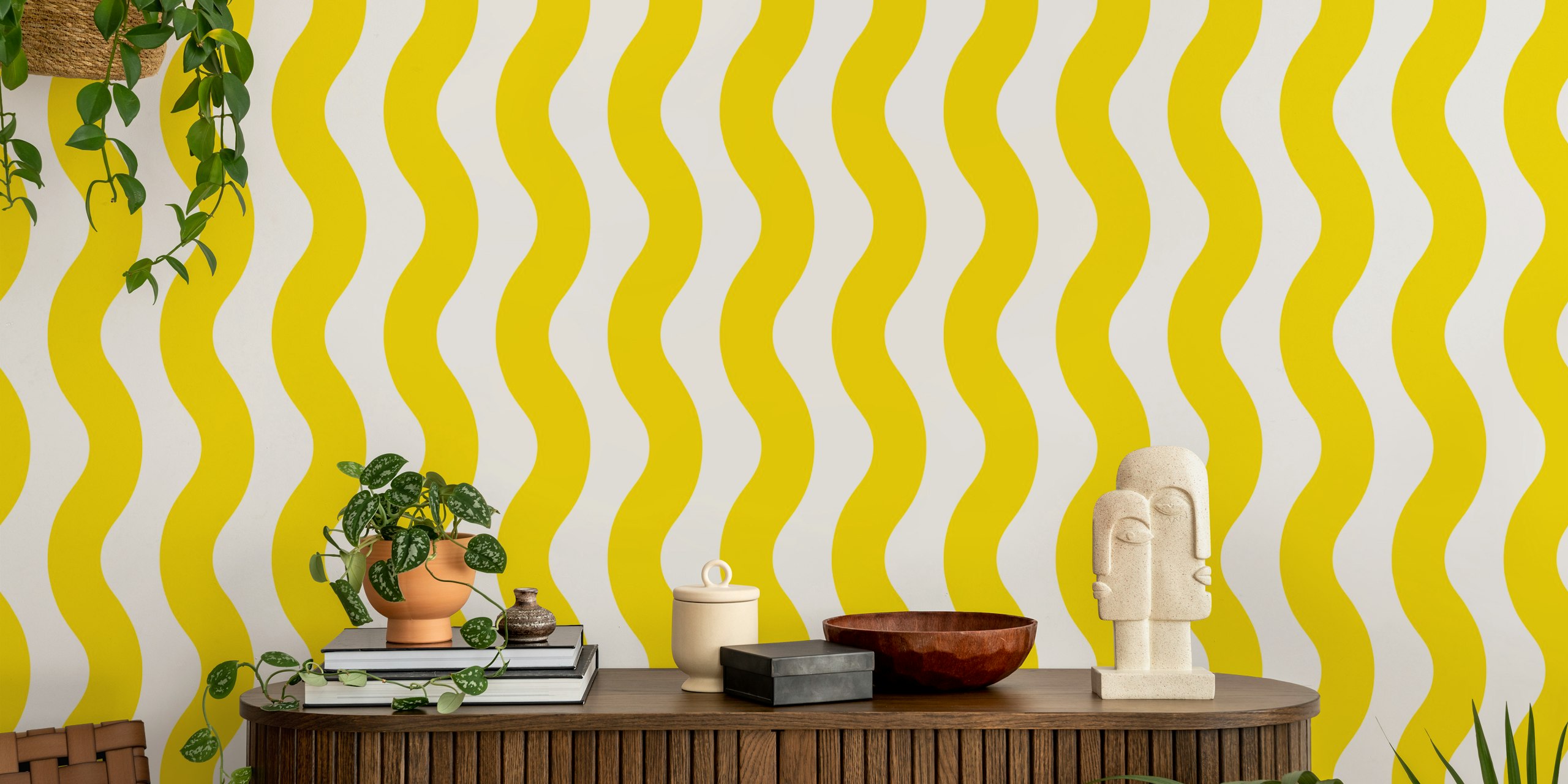 Tapeta Bright Butter Yellow Modern Waves v pokoji