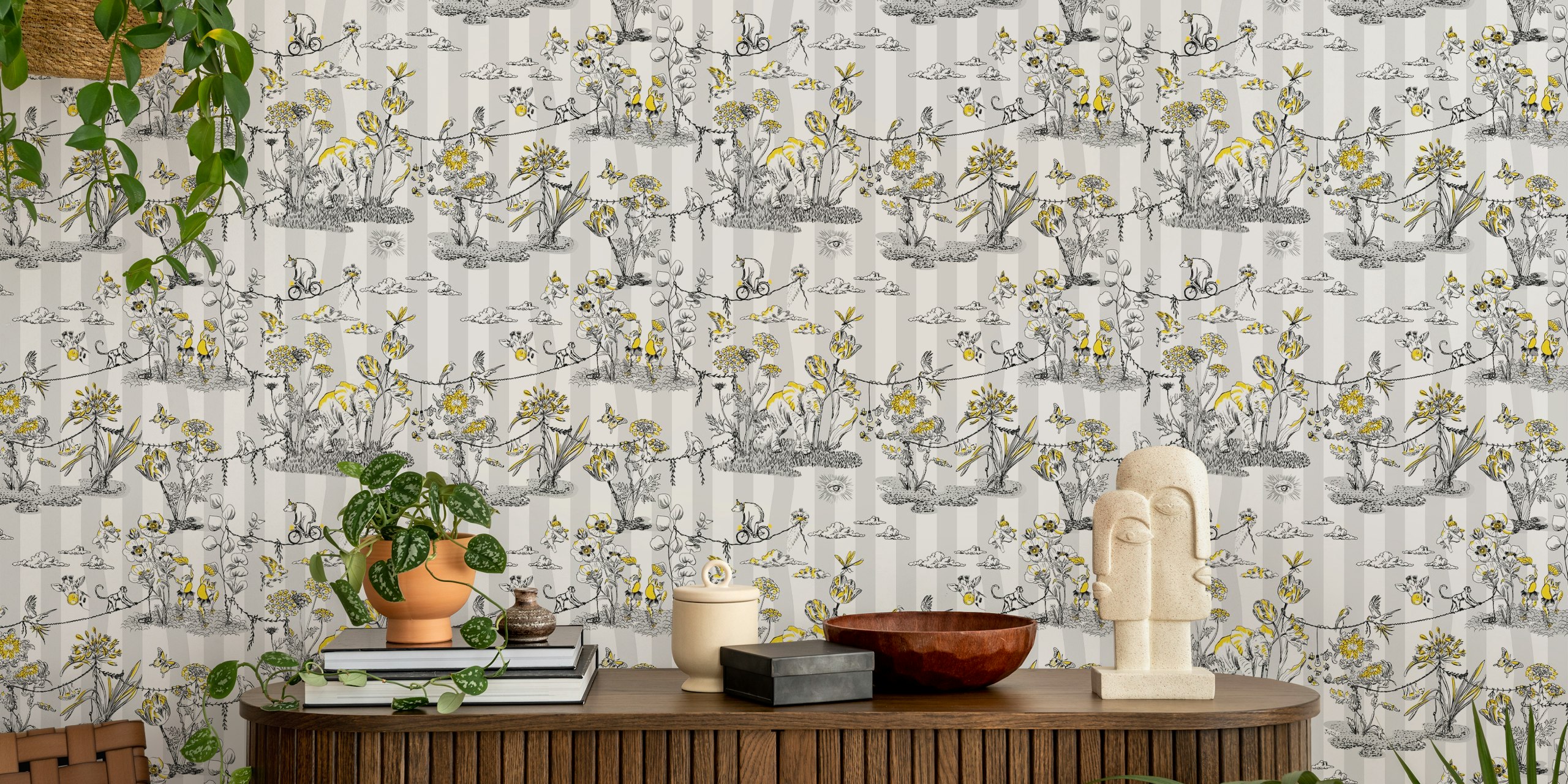 Whimsical jungle party tapetti huoneessa