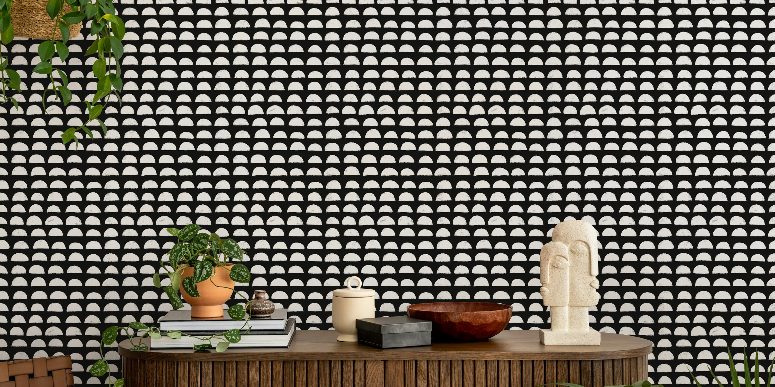 Wallpaper with white semicircles on black background