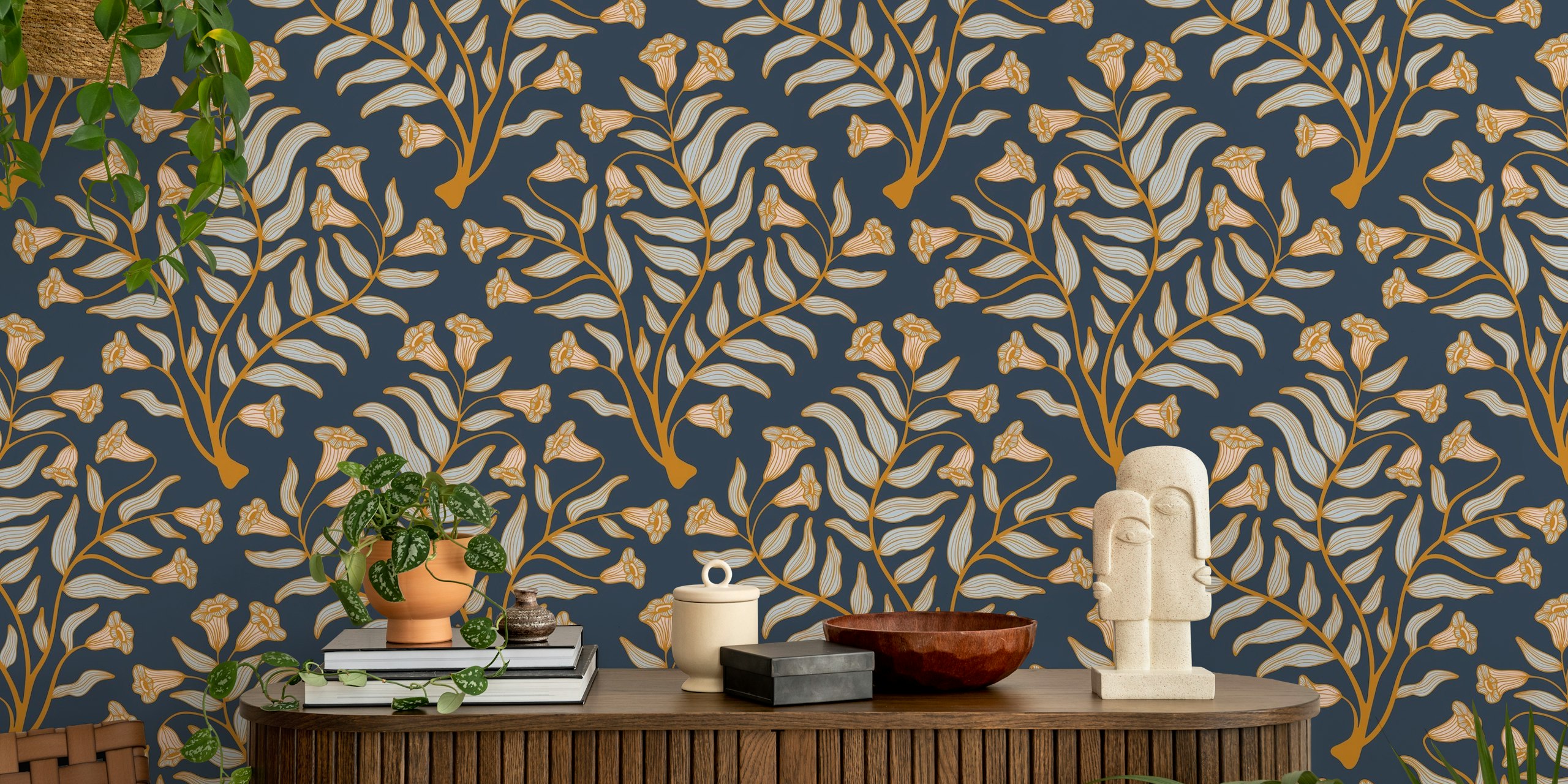 Tapeta damaskowa z kwiatami trąbki w pokoju