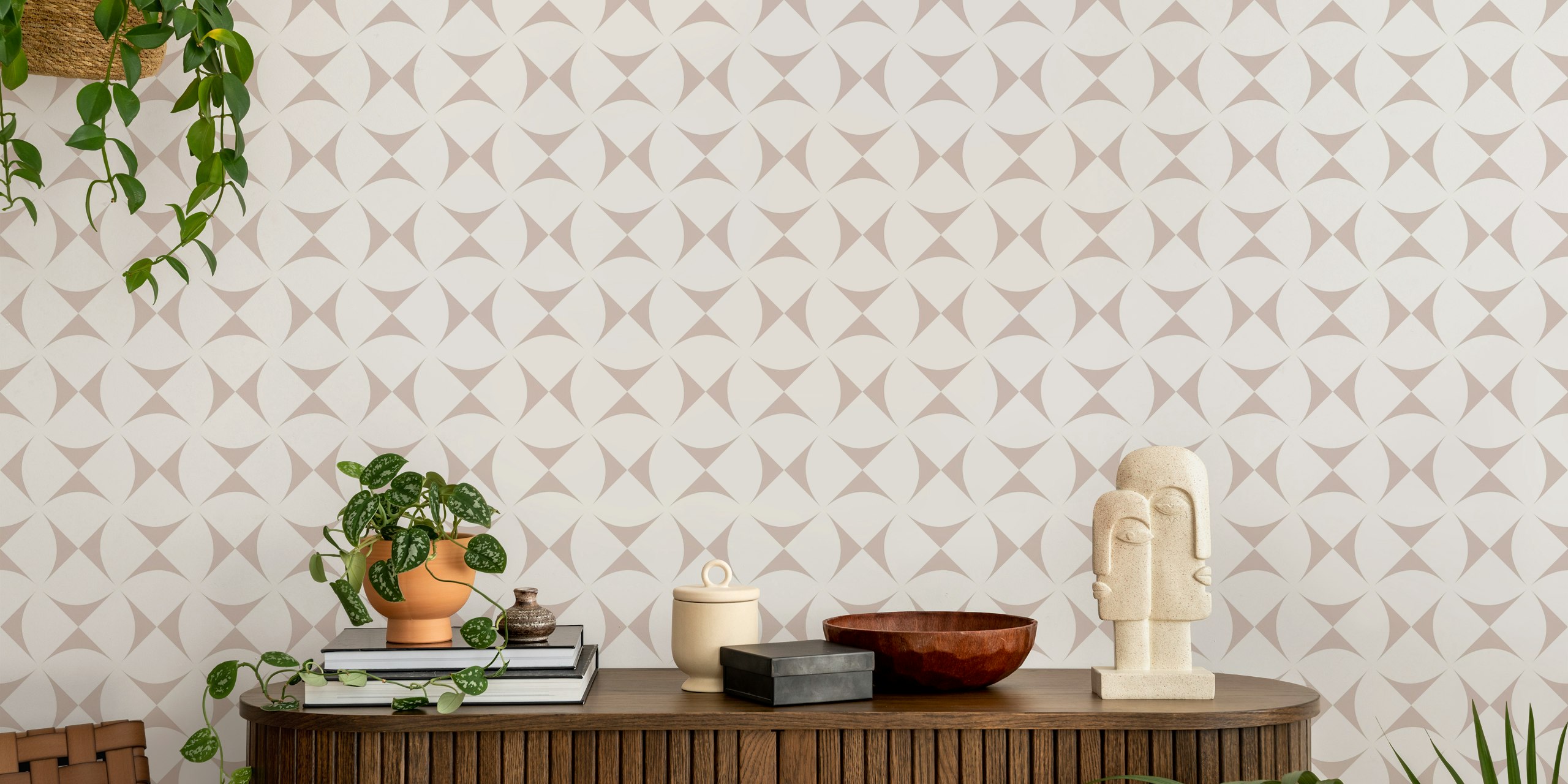 Cream and light pink geometric pattern wallpaper