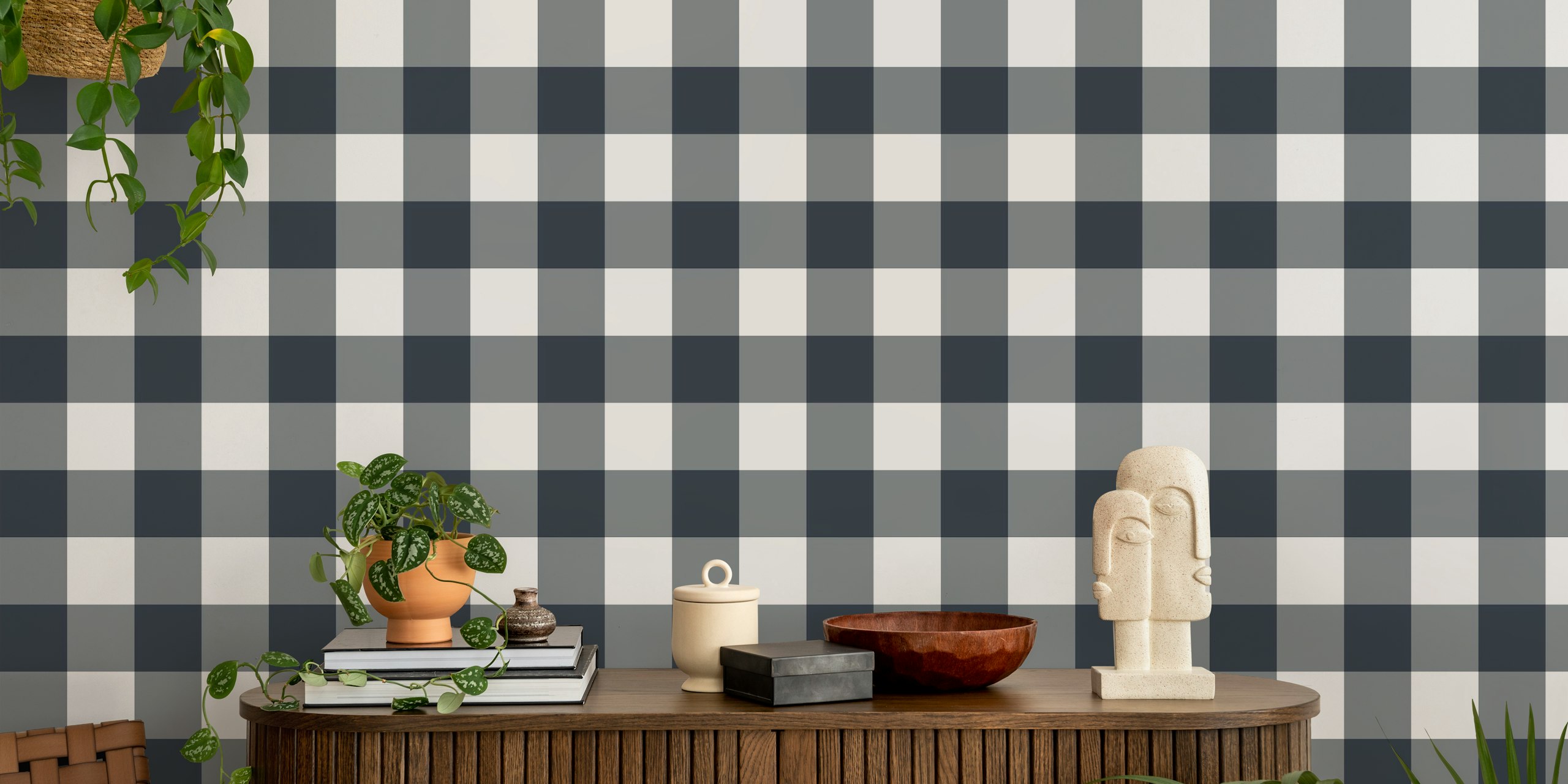 Ταπετσαρία Dark Blueberry Gingham που εμφανίζεται σε ένα δωμάτιο