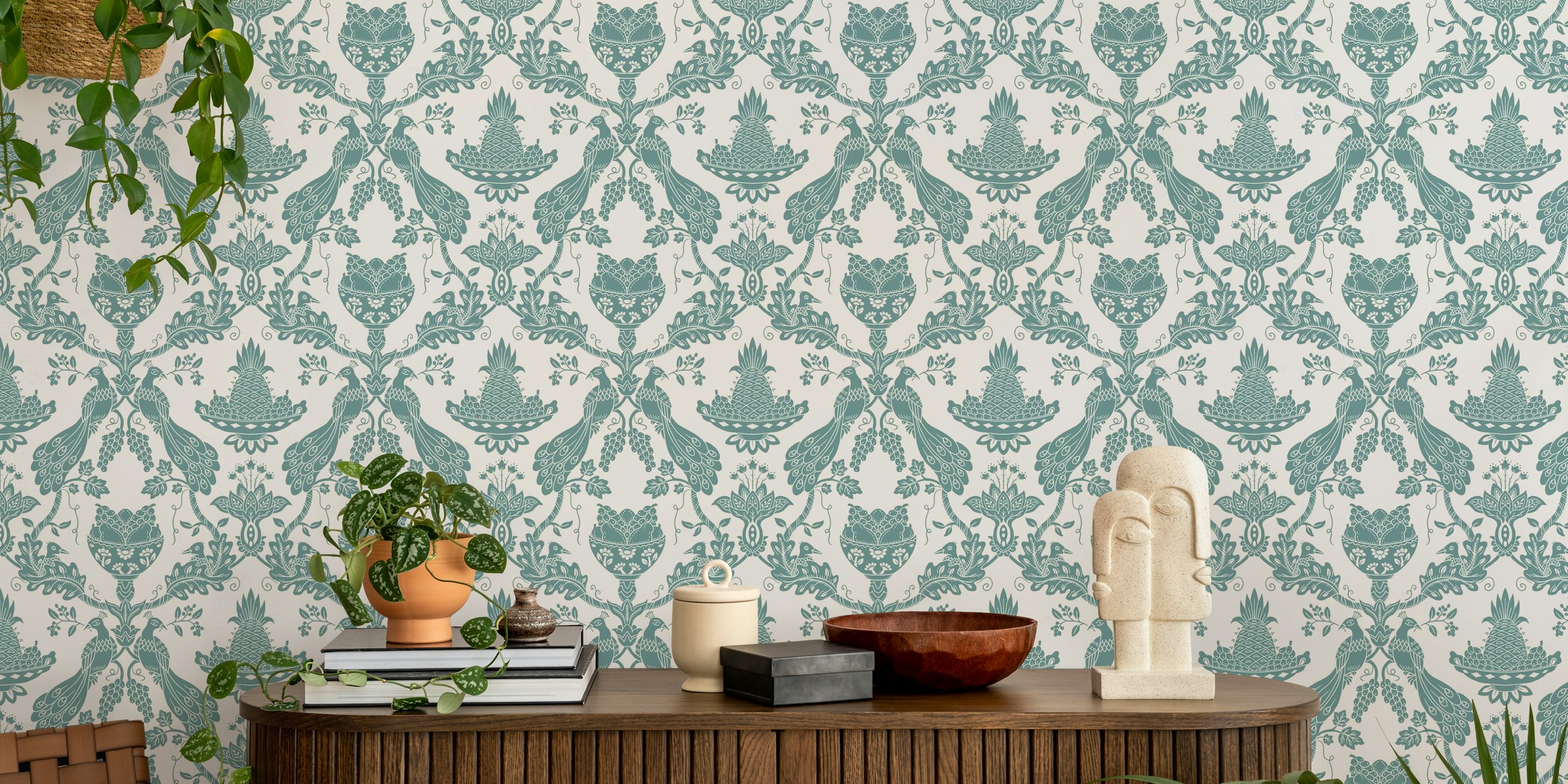 Peacock damask väggdesign i ett rum