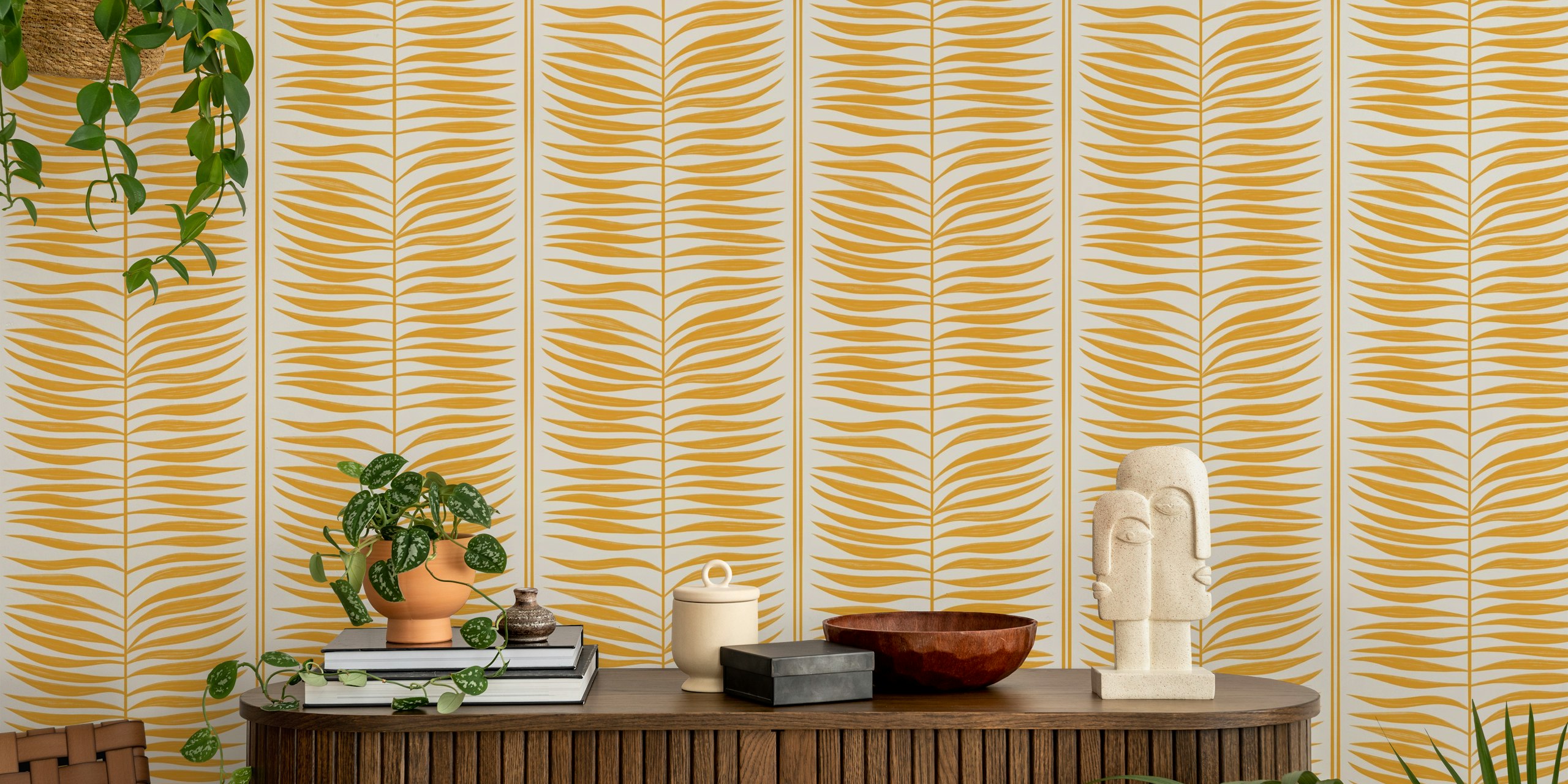 Palm Leaf Stripes Wallpaper dans une pièce