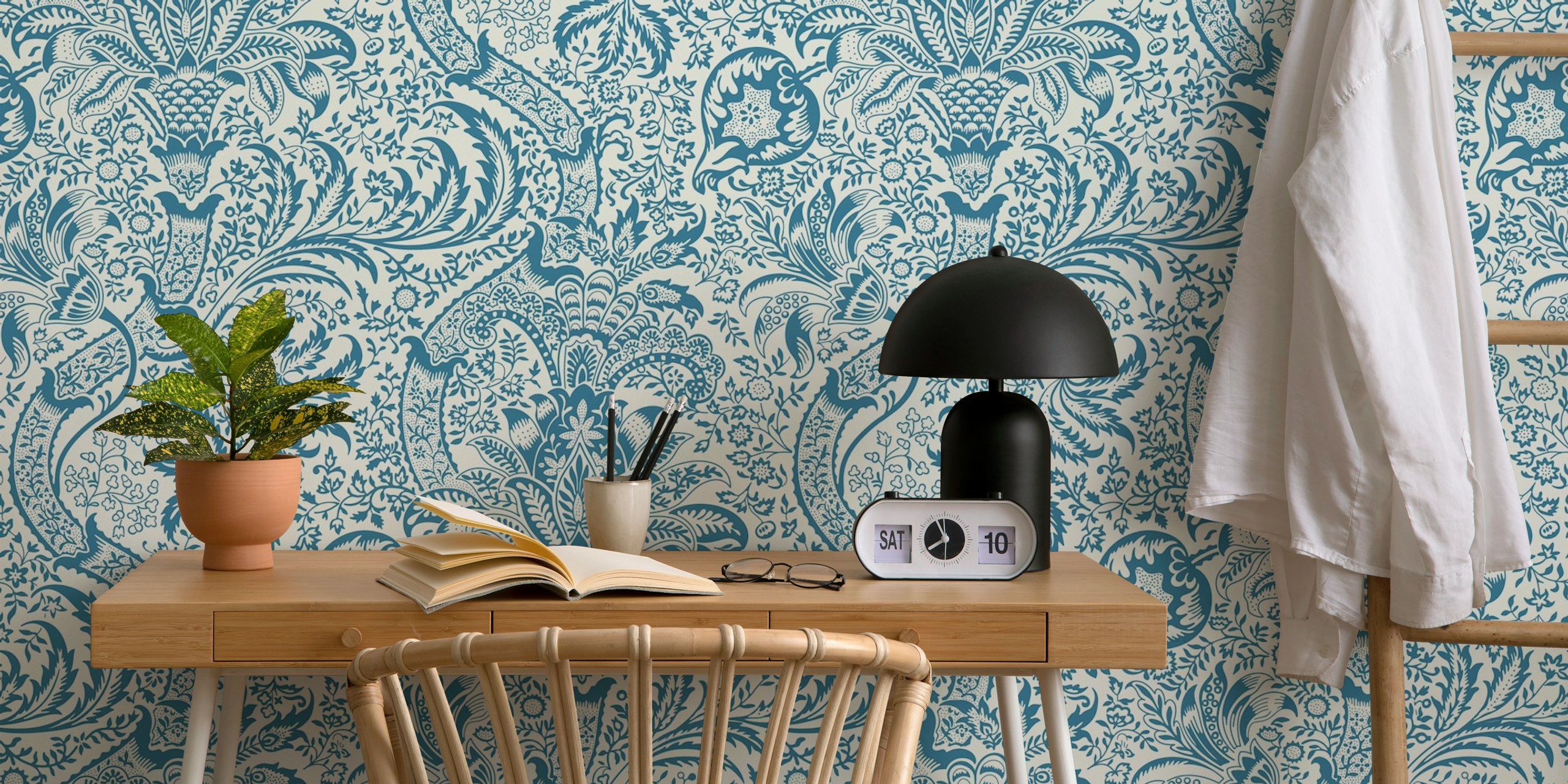Vintage Victorian Indian pattern wallpaper in a room