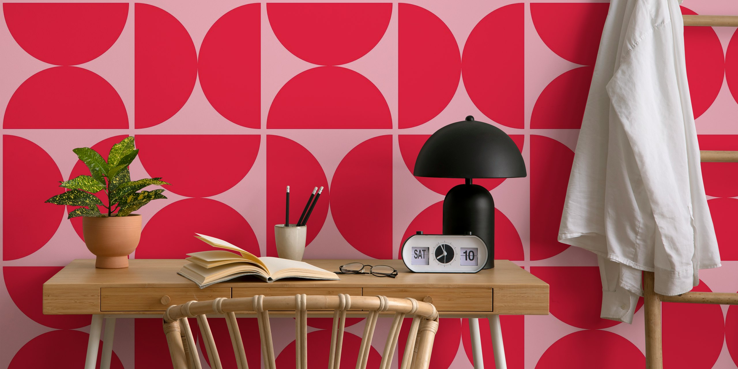 Semicircles tapet i pink og crimson red