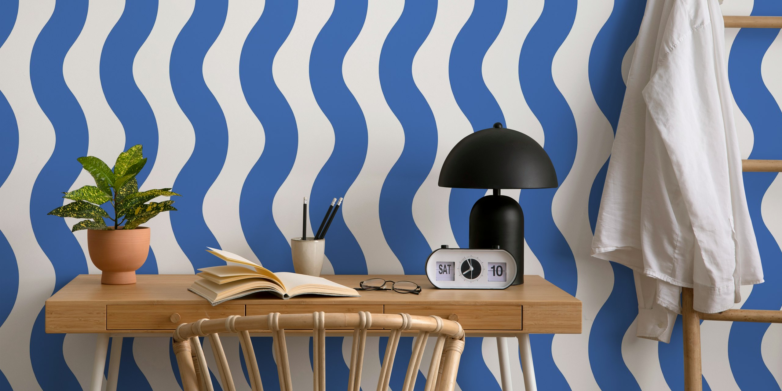 Cobalt blue and white wavy pattern wallpaper