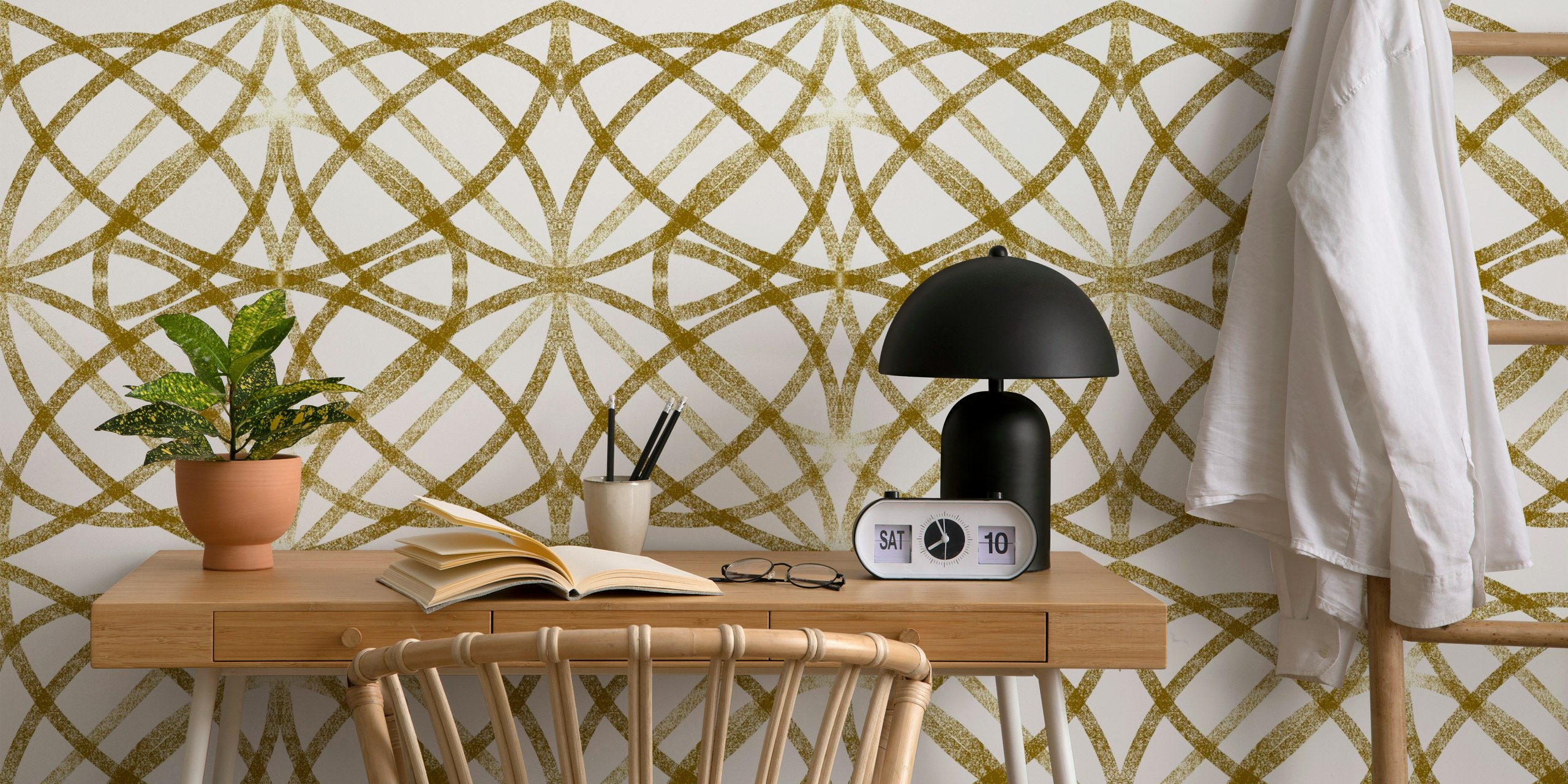 Art Deco Gold Glimmer wallpaper in a room