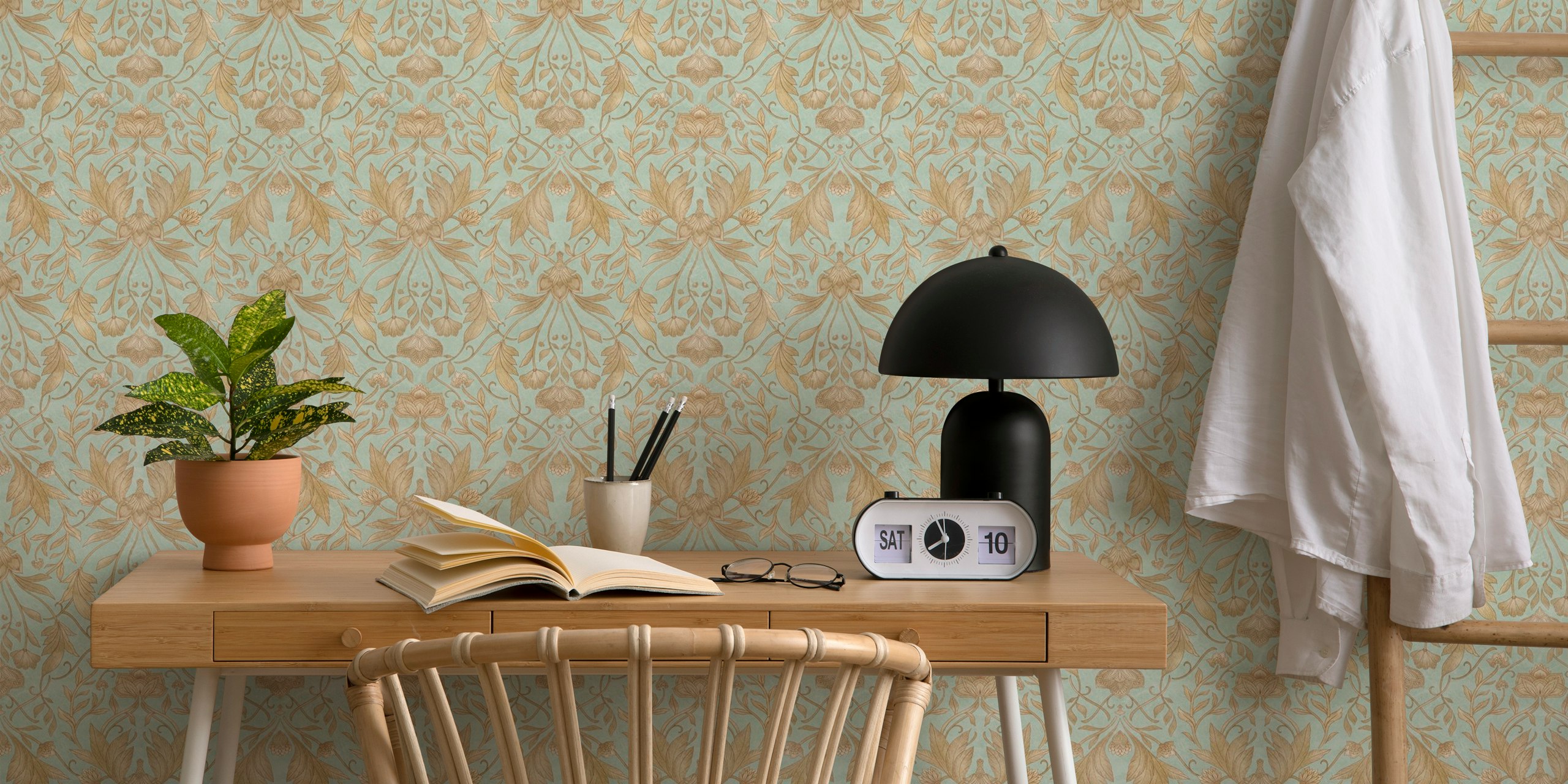 BD_Morris Floral Damask wallpaper in a room