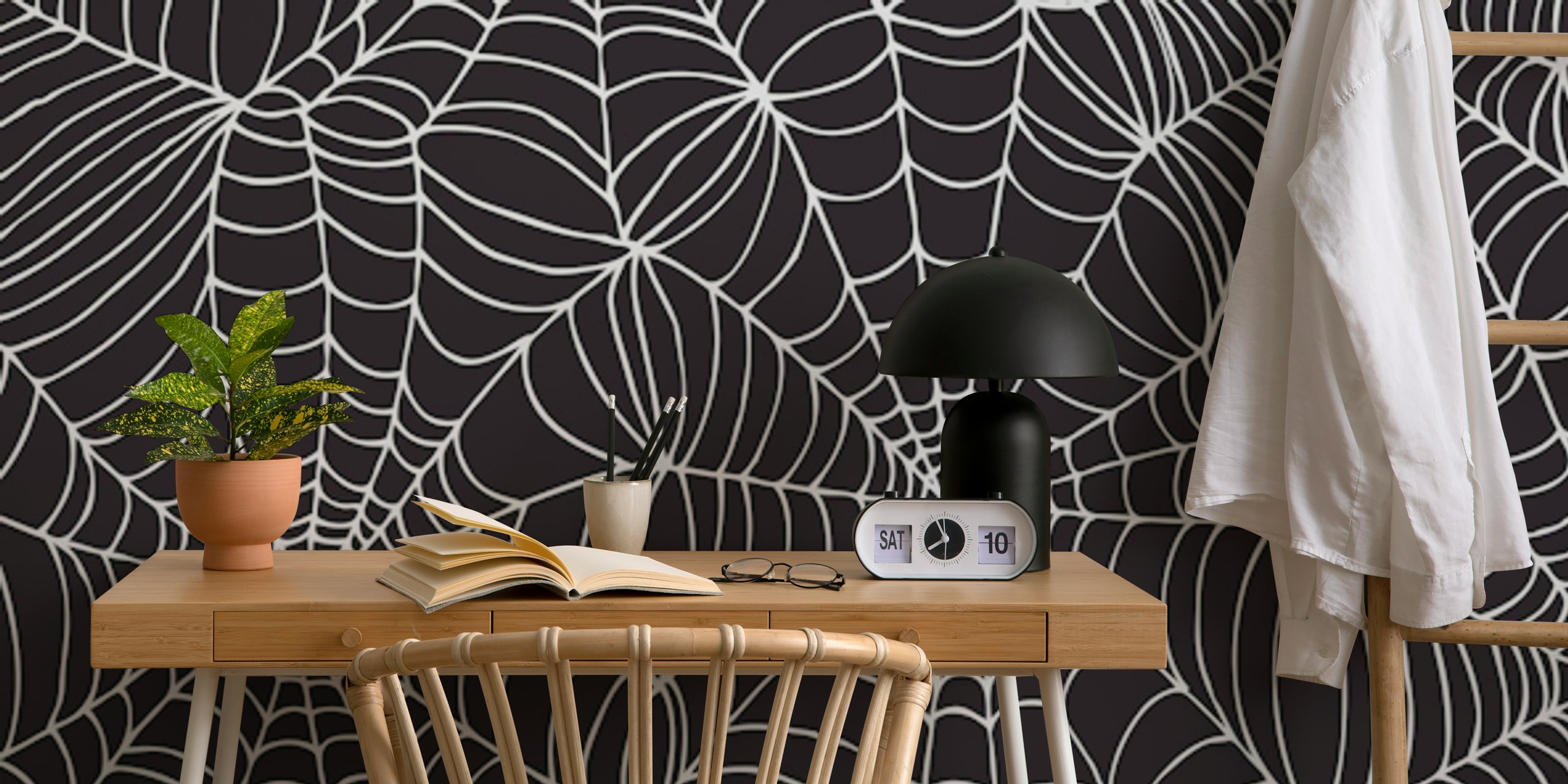 Wzór białych spiderwebs na czarnej tapecie