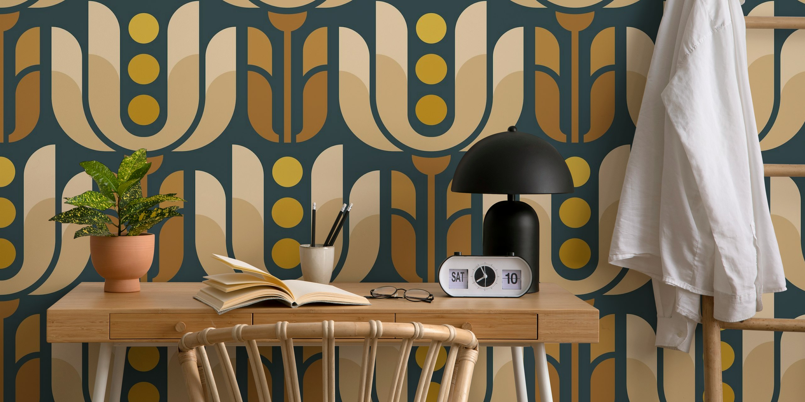 Papel tapiz retro geométrico de tulipanes en una habitación
