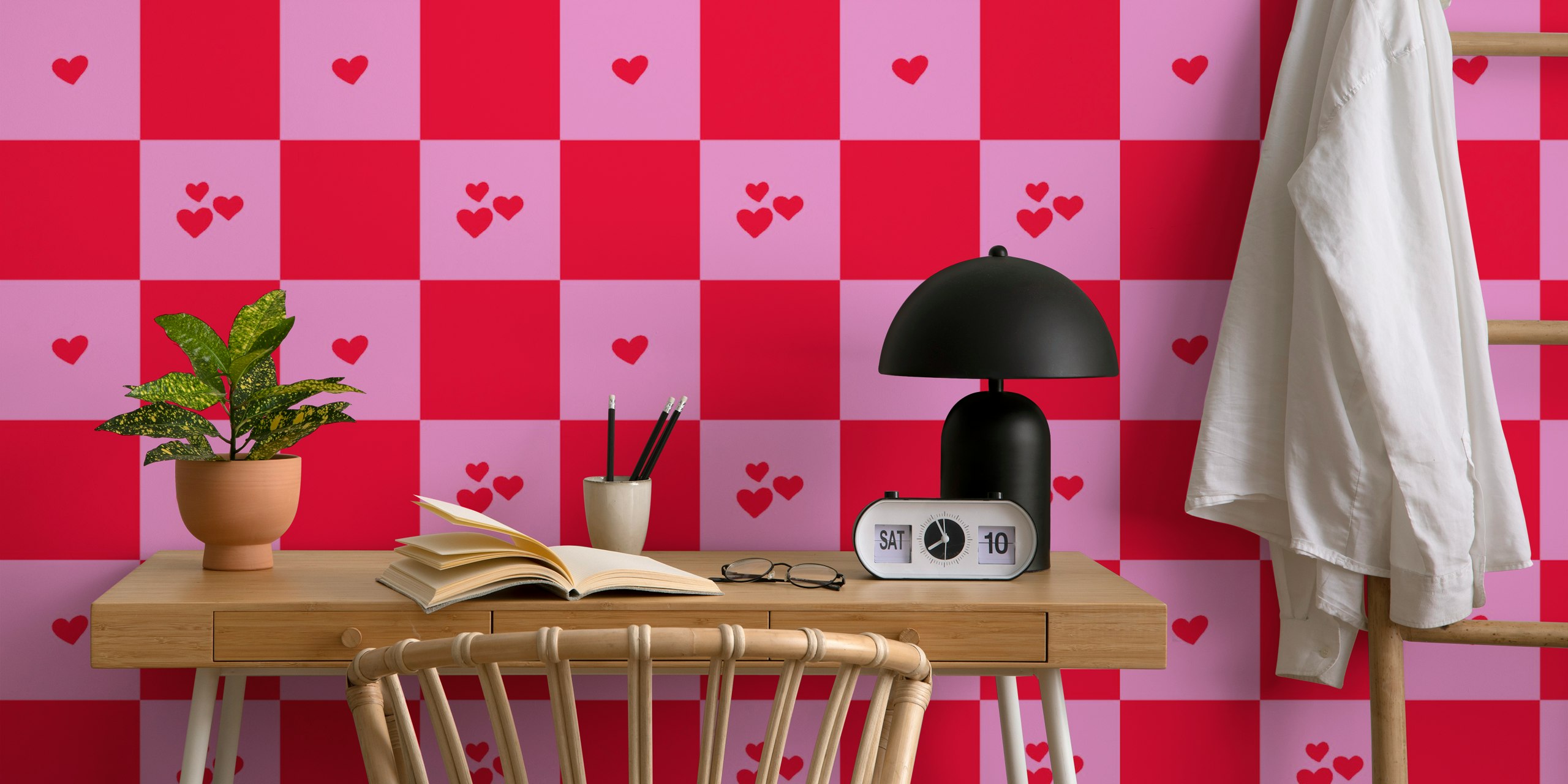 Pink and red heart grid wallpaper with a playful pattern