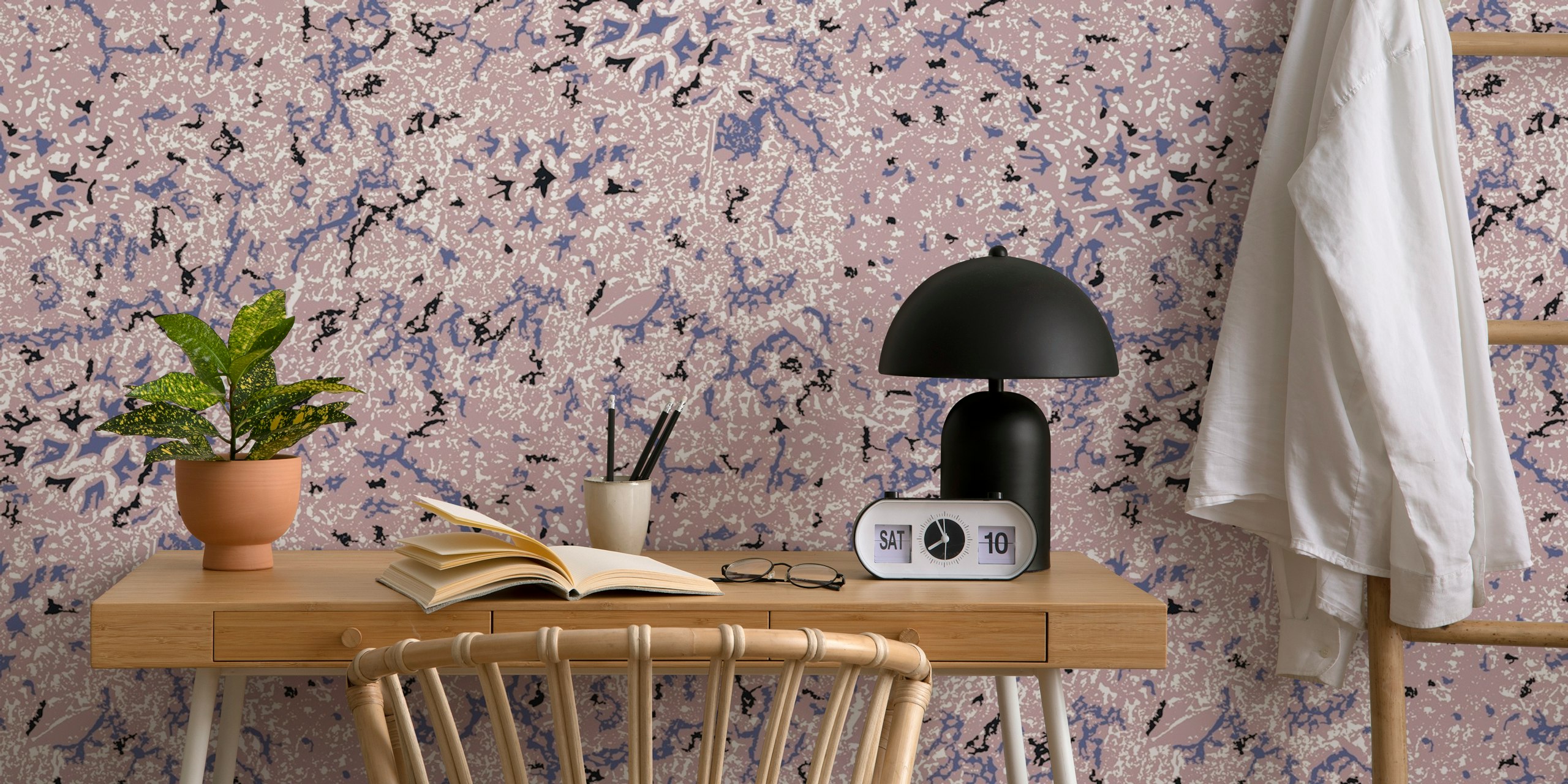 Papel de parede Abstract Dusty Rose em um quarto