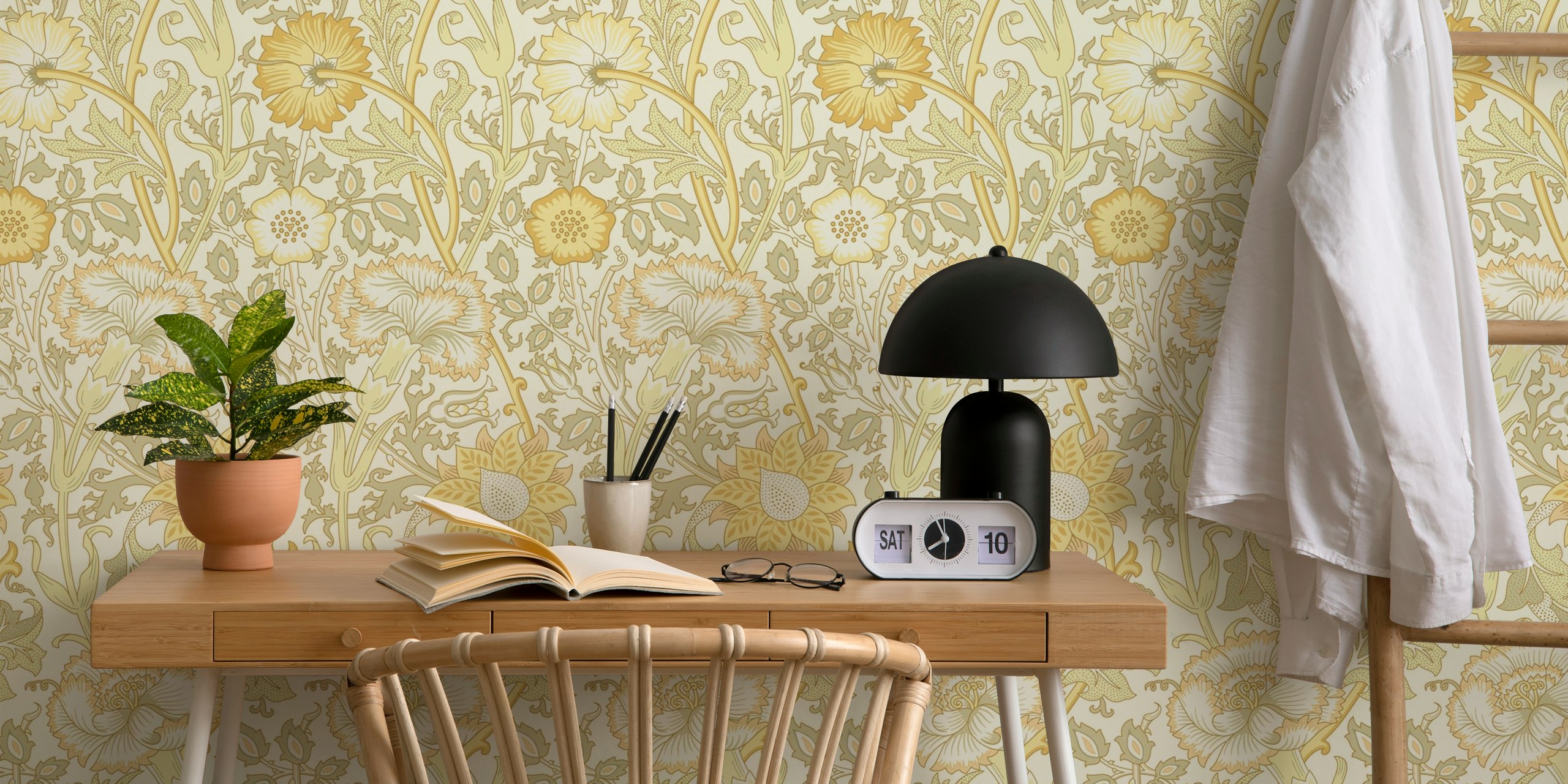 Papel de parede William Morris Pink and Rose 3 em um quarto