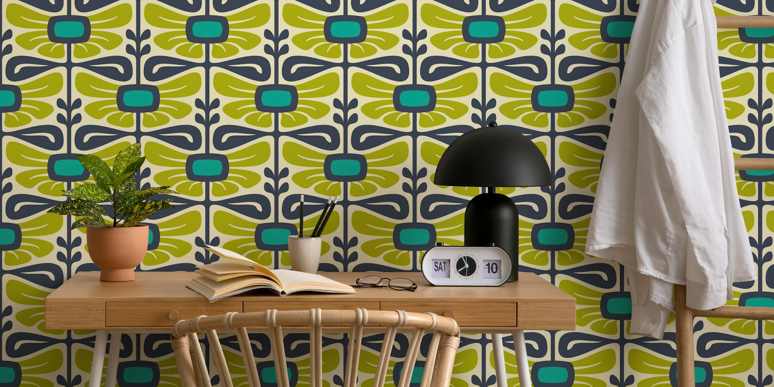 Vintage elegant floral wallpaper in green tones