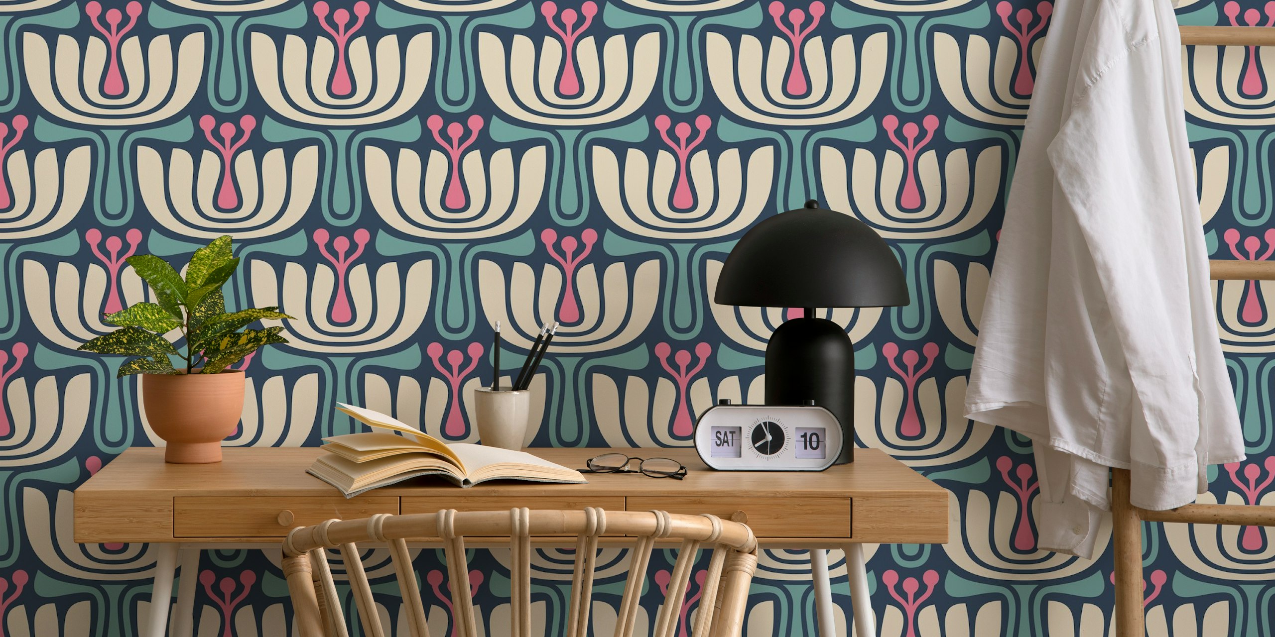 Design de papel de parede Vintage Petal Charm
