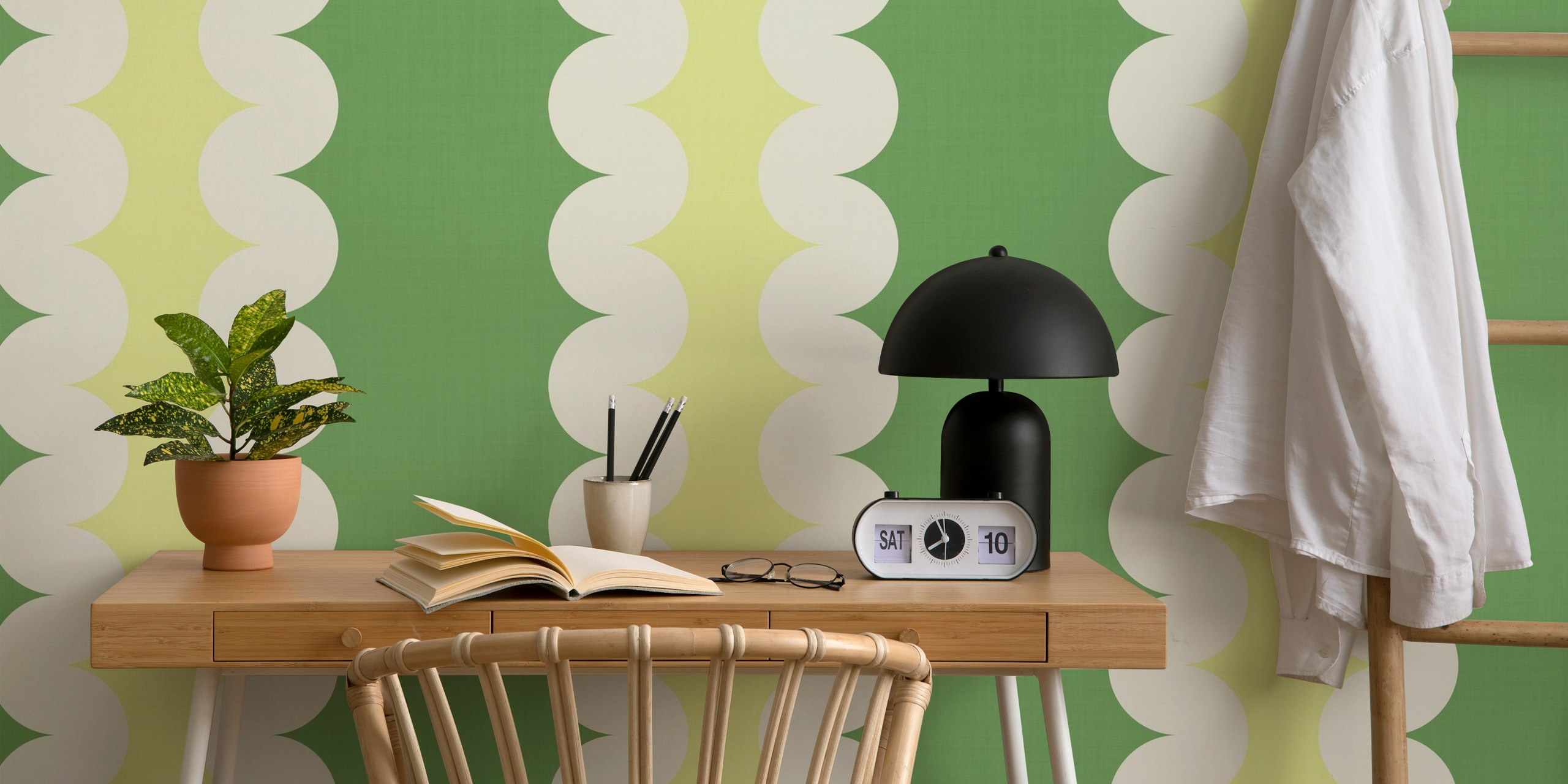 Scalloped stripe pattern in green and yellow wallpaper