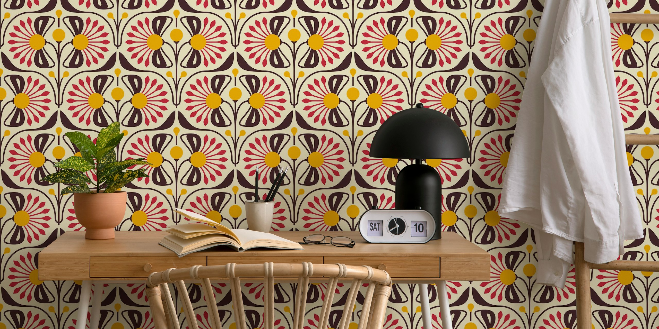 Retro Blossom Delight wallpaper i et rum
