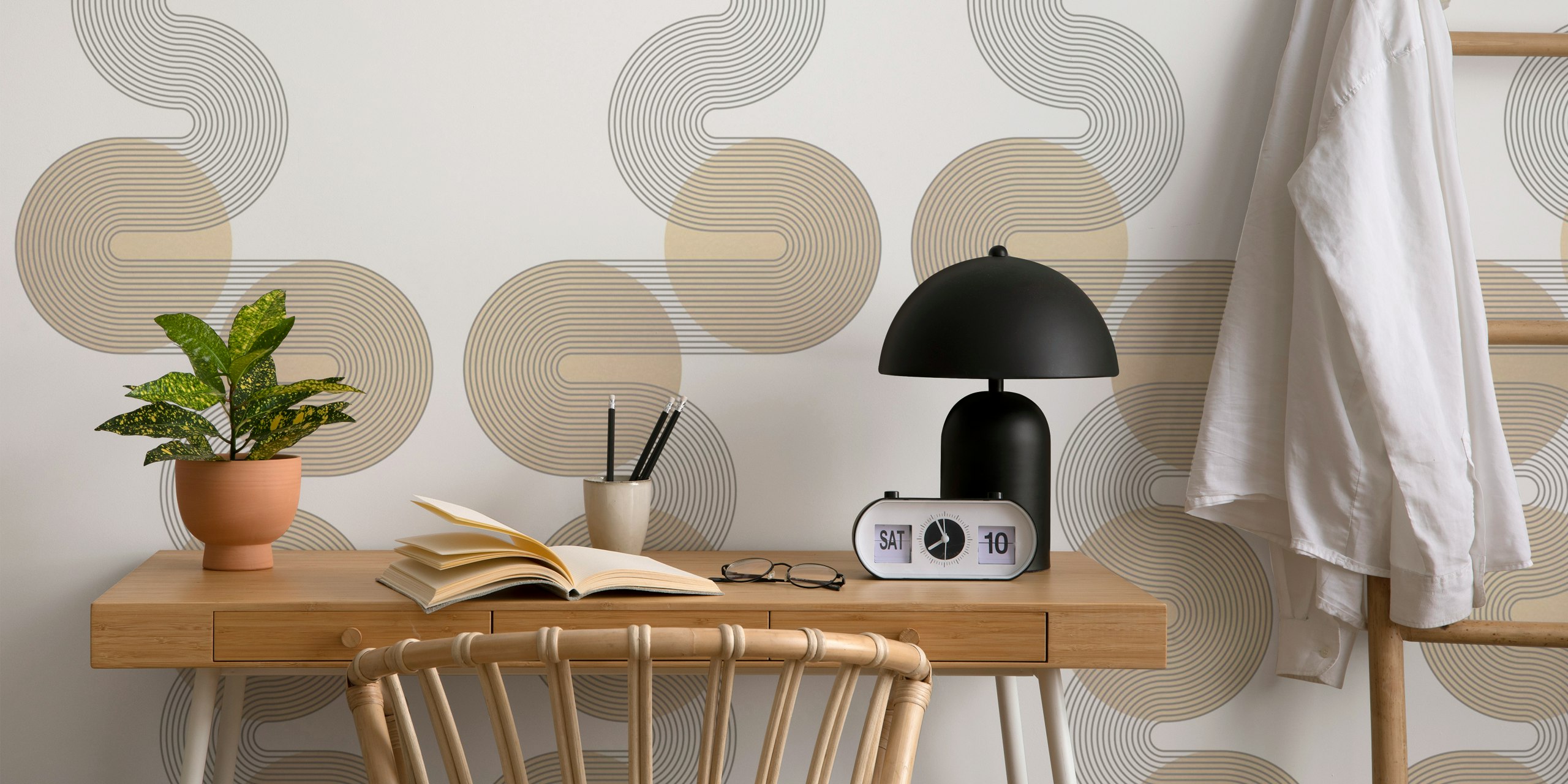 Papel tapiz Mid Century Circle Waves en una habitación