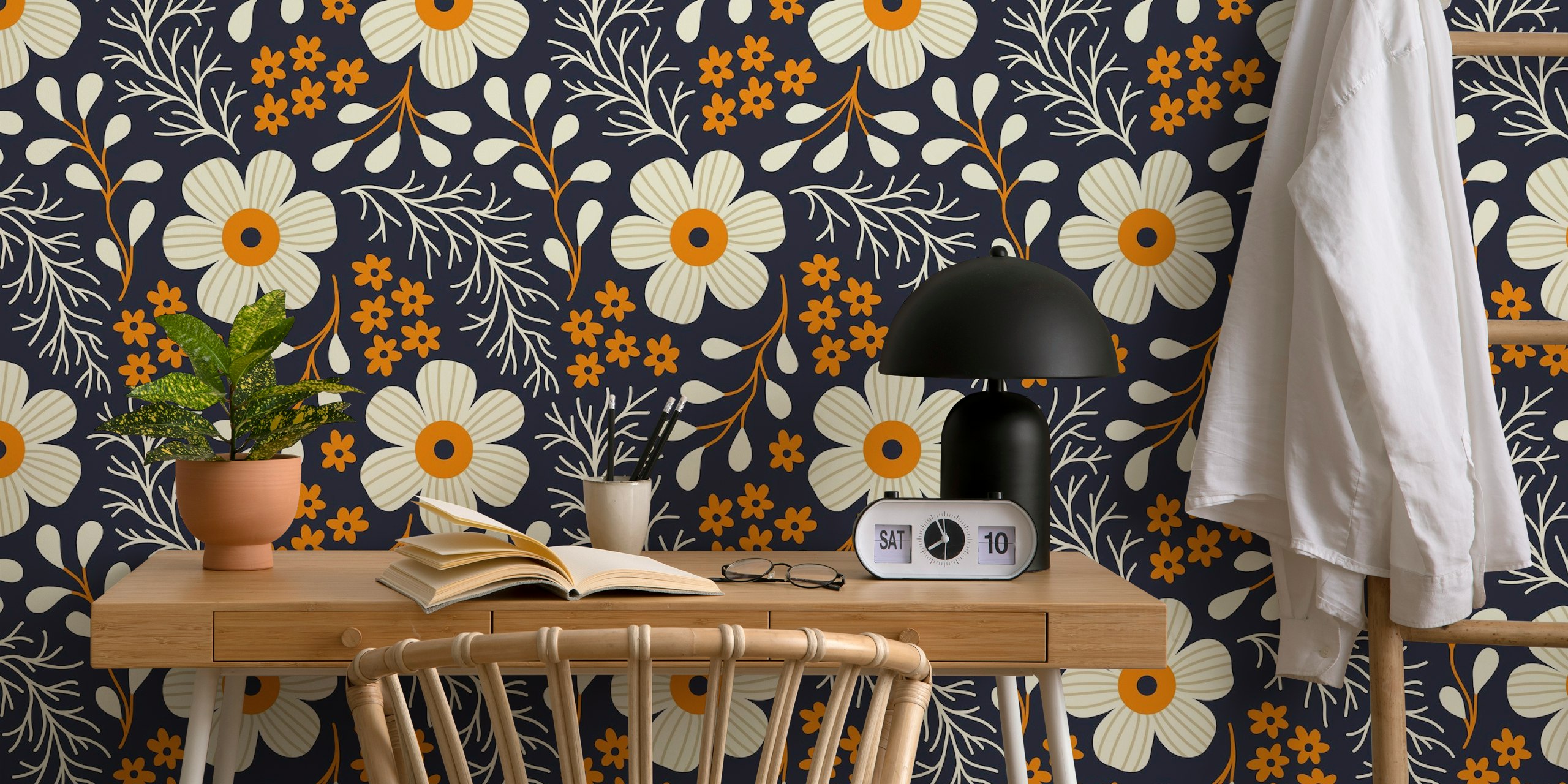 Μαύρο Meadow pattern ταπετσαρία σε ένα δωμάτιο