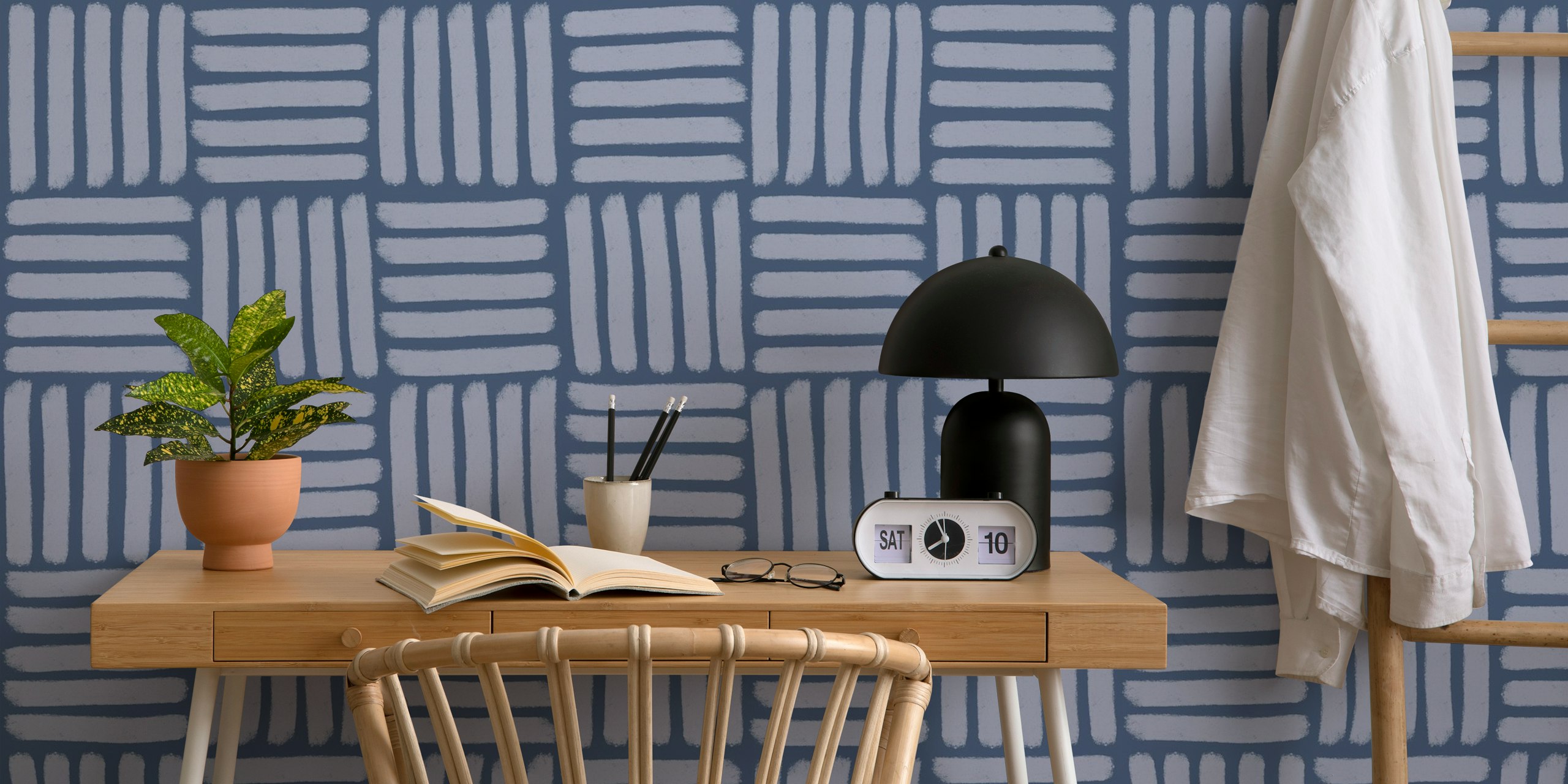 Papel de parede Basketweave on Blue em uma sala