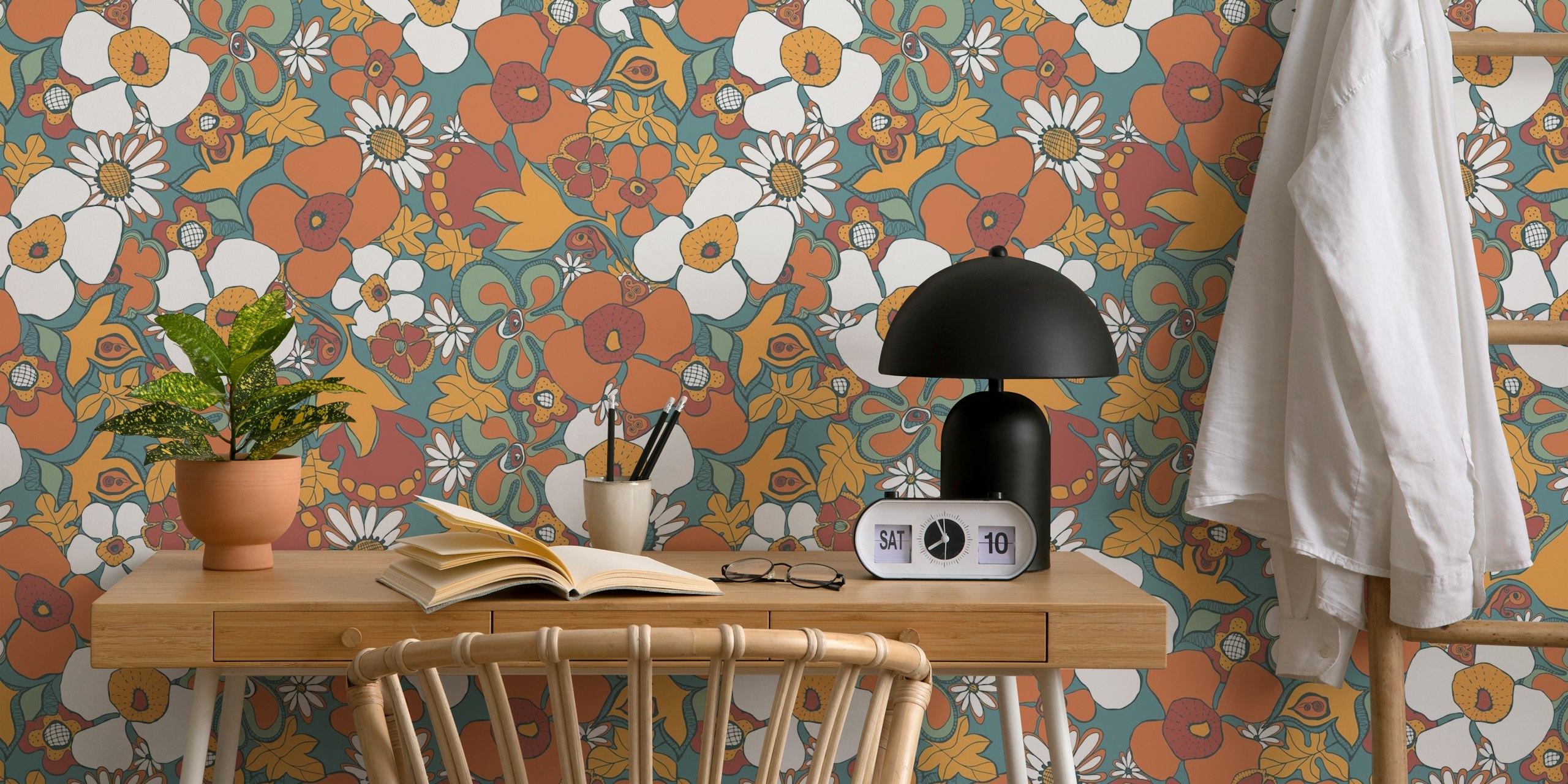 Floral Doodles Pattern in Teal Rust tapetti huoneessa