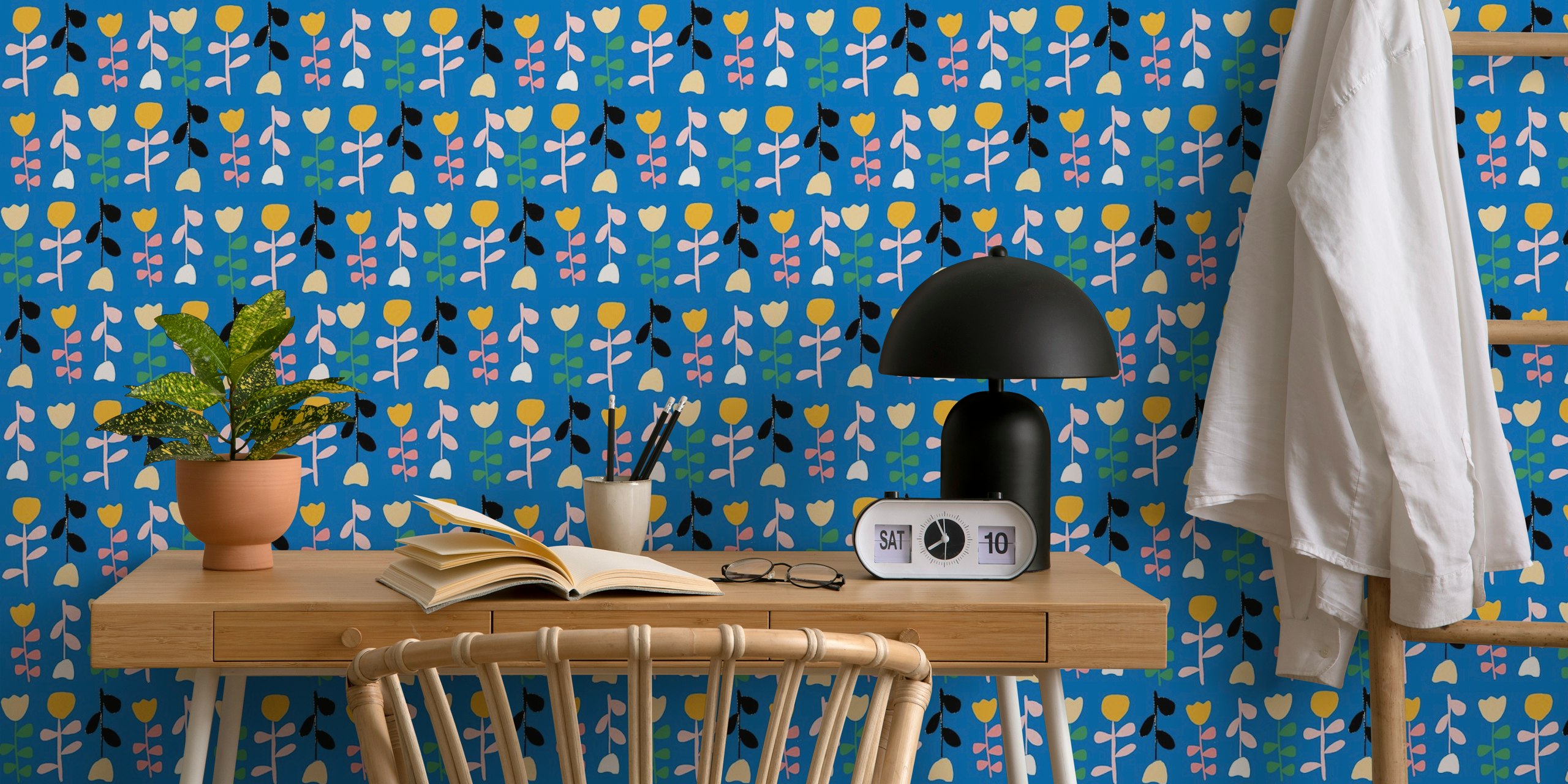 Colorful Tulips behang in een kamer