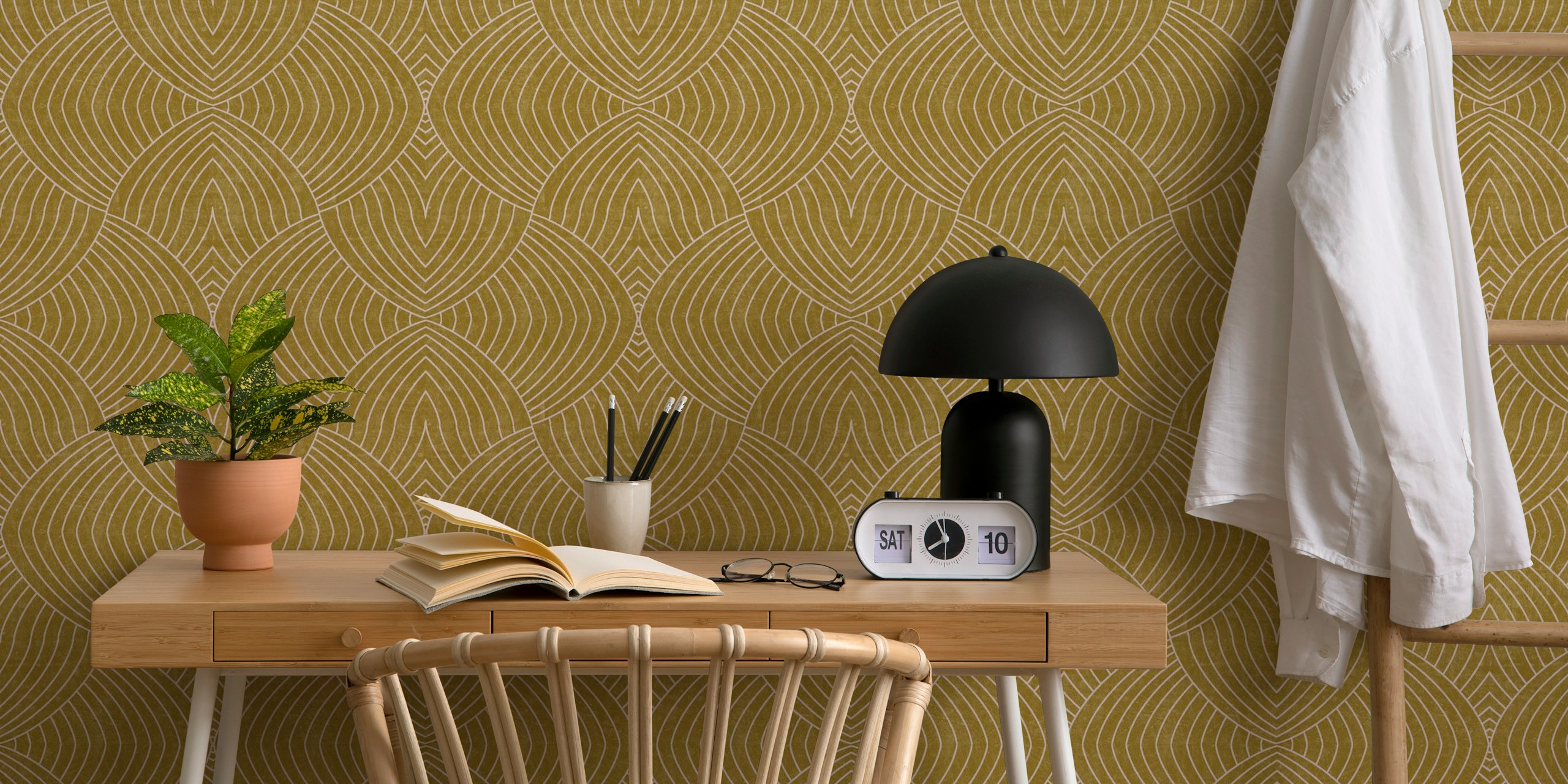 Diseño de papel tapiz Eileen dorado en una habitación