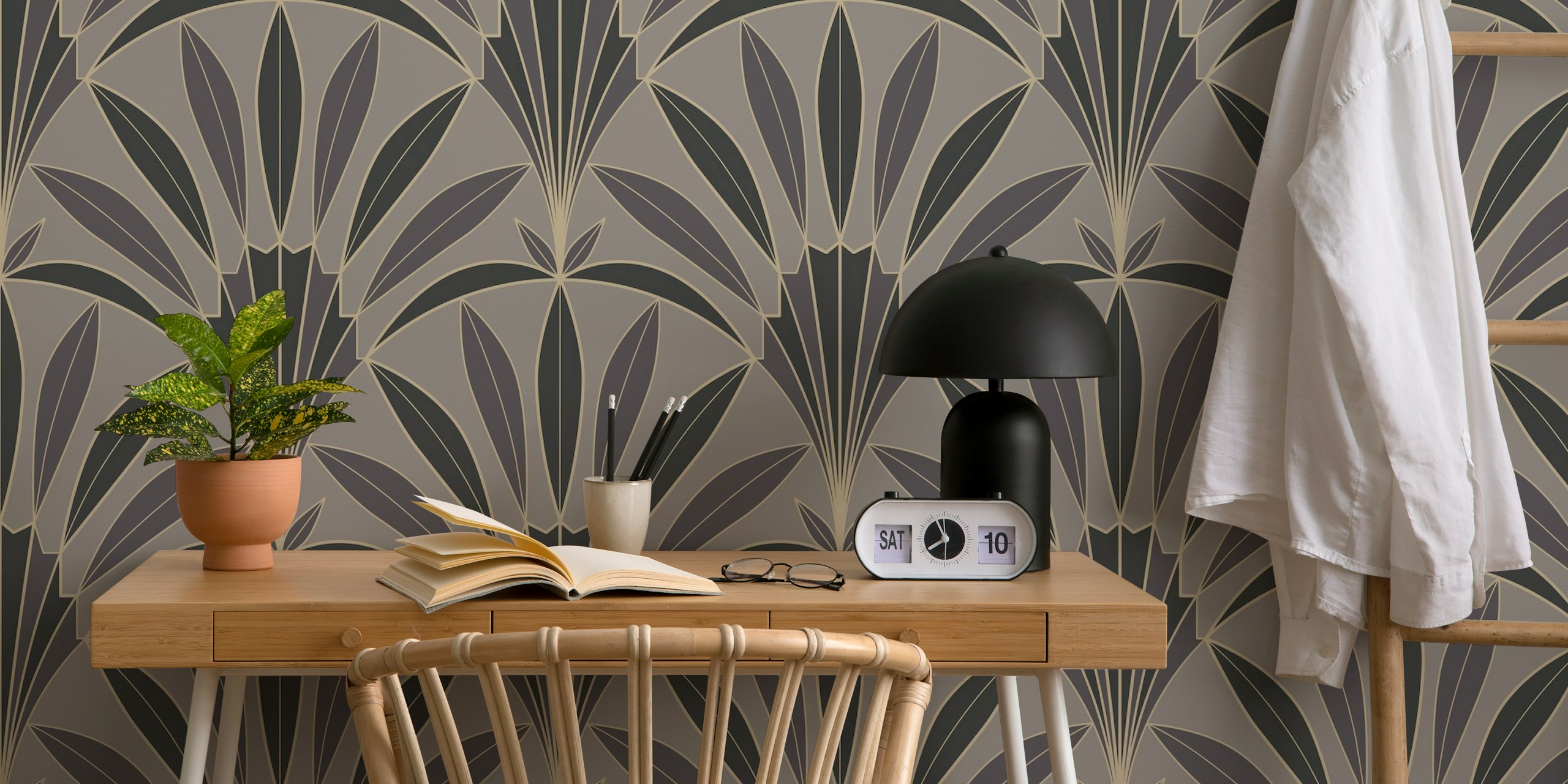 Art Deco palm leaves pattern in taupe and anthracite wallpaper
