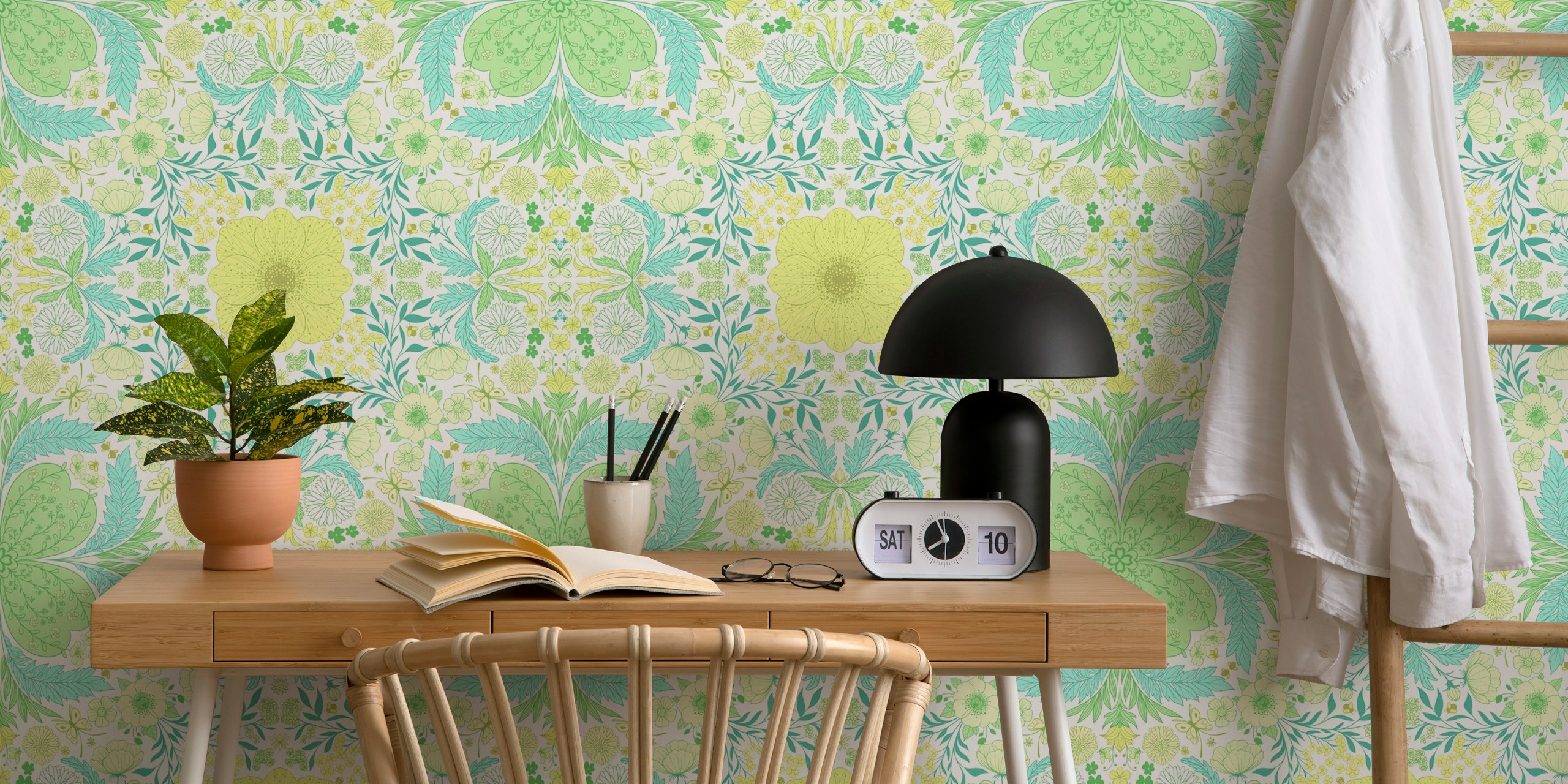 Retro wallpaper in green and yellow design