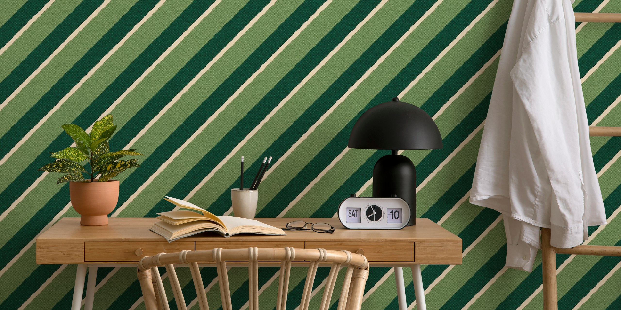 Green and beige diagonal stripes wallpaper