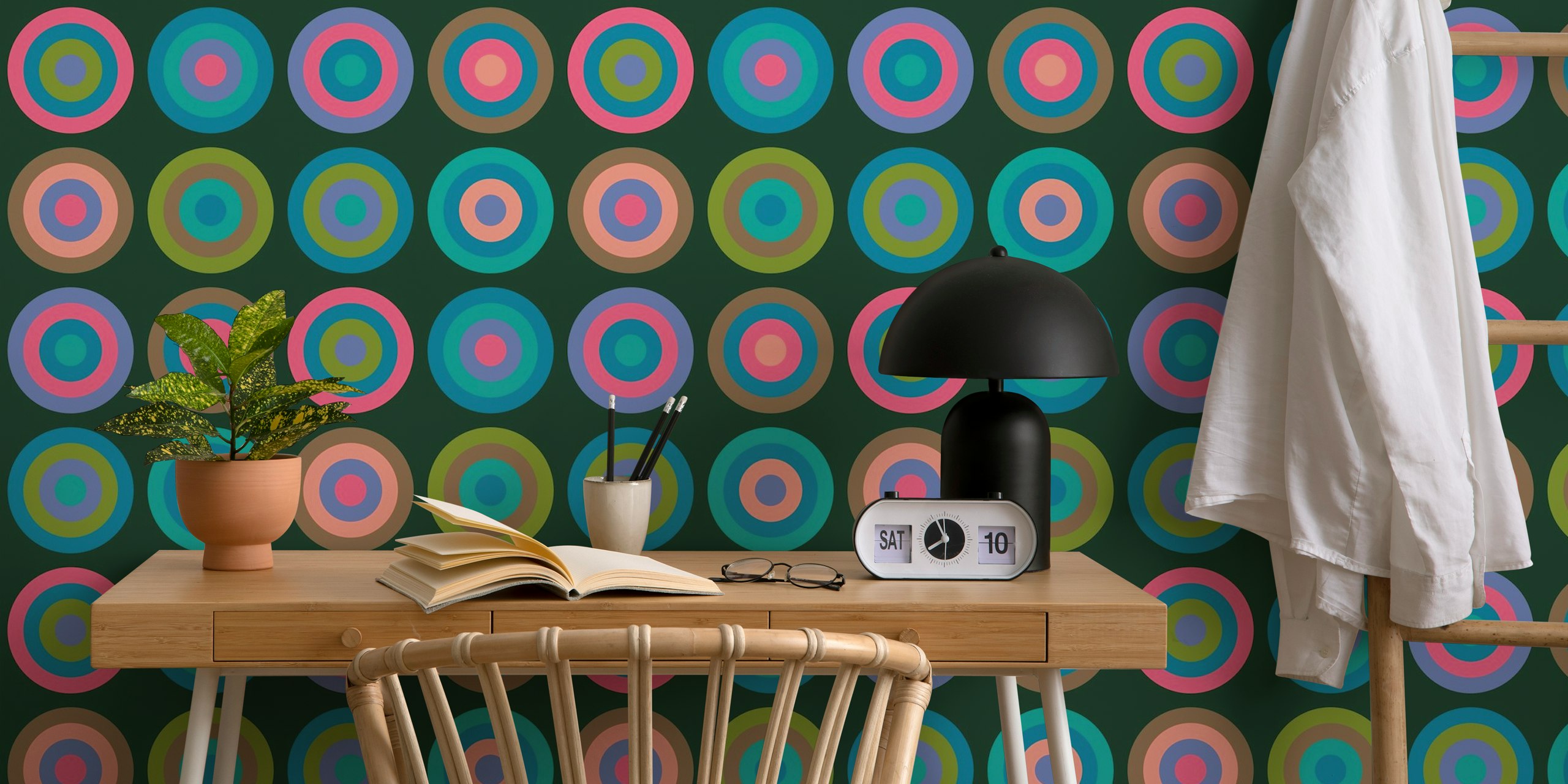 Retro geometric dots wallpaper in dark green